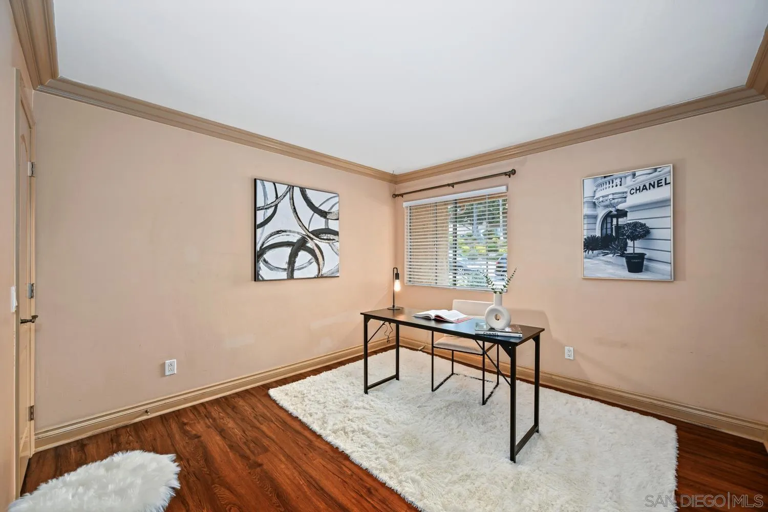 https://cdn.realtyfeed.com/cdn/127/250039416/d8d7739bc24b65d45150f89f9d4609de.webp
