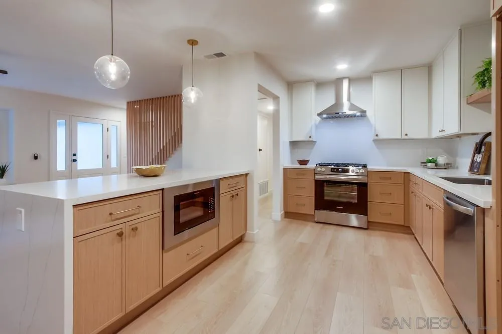 https://cdn.realtyfeed.com/cdn/127/250039420/1c87bcf0c4f47f5780c28a12a20c4ec0.webp