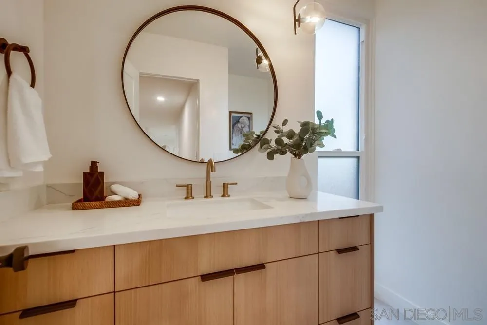 https://cdn.realtyfeed.com/cdn/127/250039423/5317ba1b67d9c7971bed9a5a155f3c9f.webp