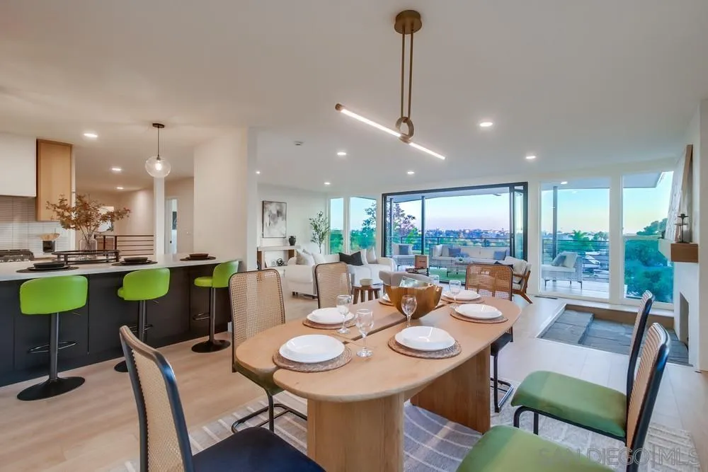 https://cdn.realtyfeed.com/cdn/127/250039423/762622399cb4b718e170a8780b3af78a.webp
