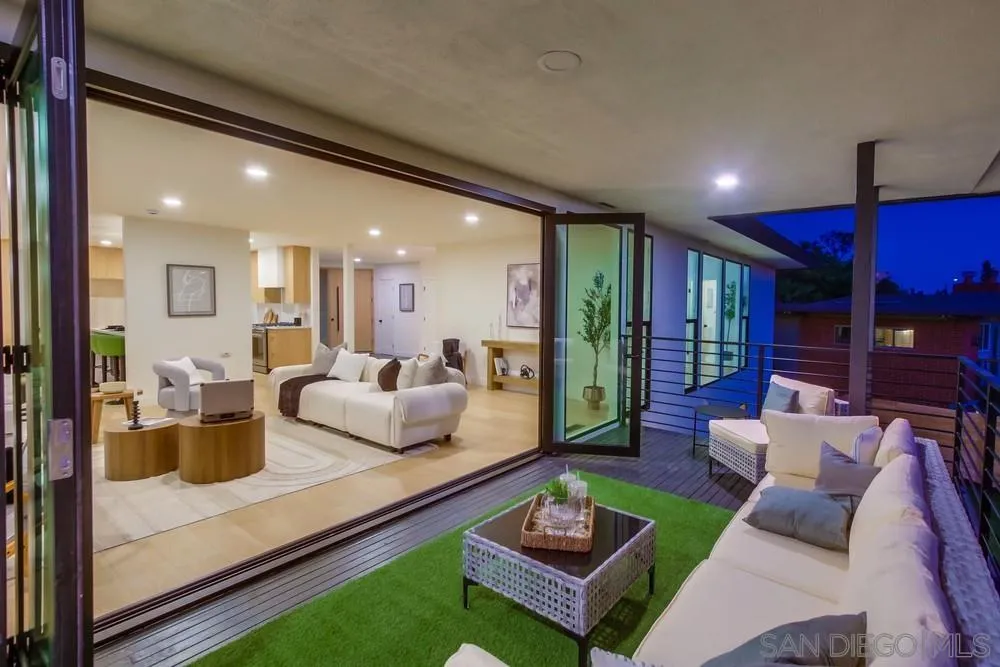https://cdn.realtyfeed.com/cdn/127/250039423/8e2bed72e349ab36621f2bce9f064a87.webp
