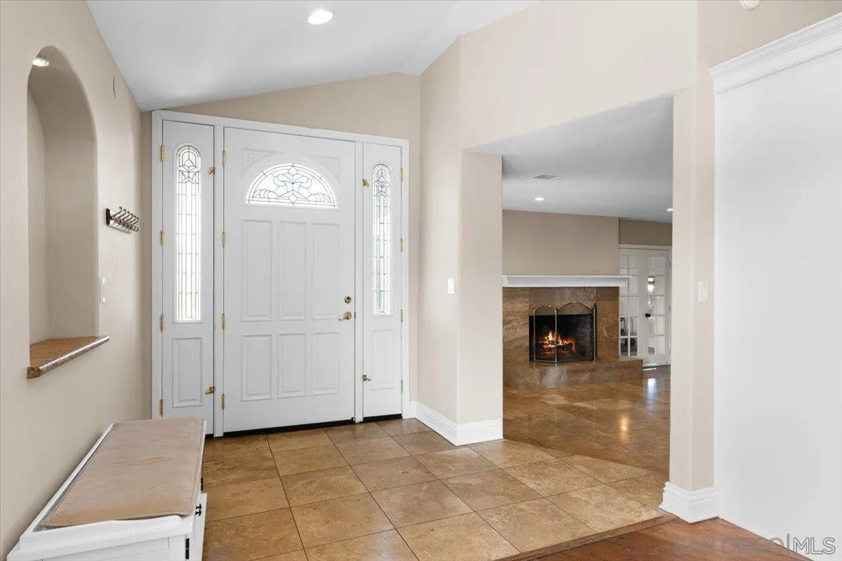 https://cdn.realtyfeed.com/cdn/127/250039426/36e852f011d87b77452dfccc7b924e5e.webp