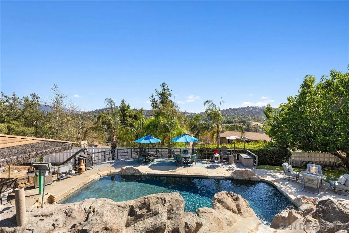 https://cdn.realtyfeed.com/cdn/127/250039426/5e4b3fdc1b048b3790b6b5319eb060a1.webp