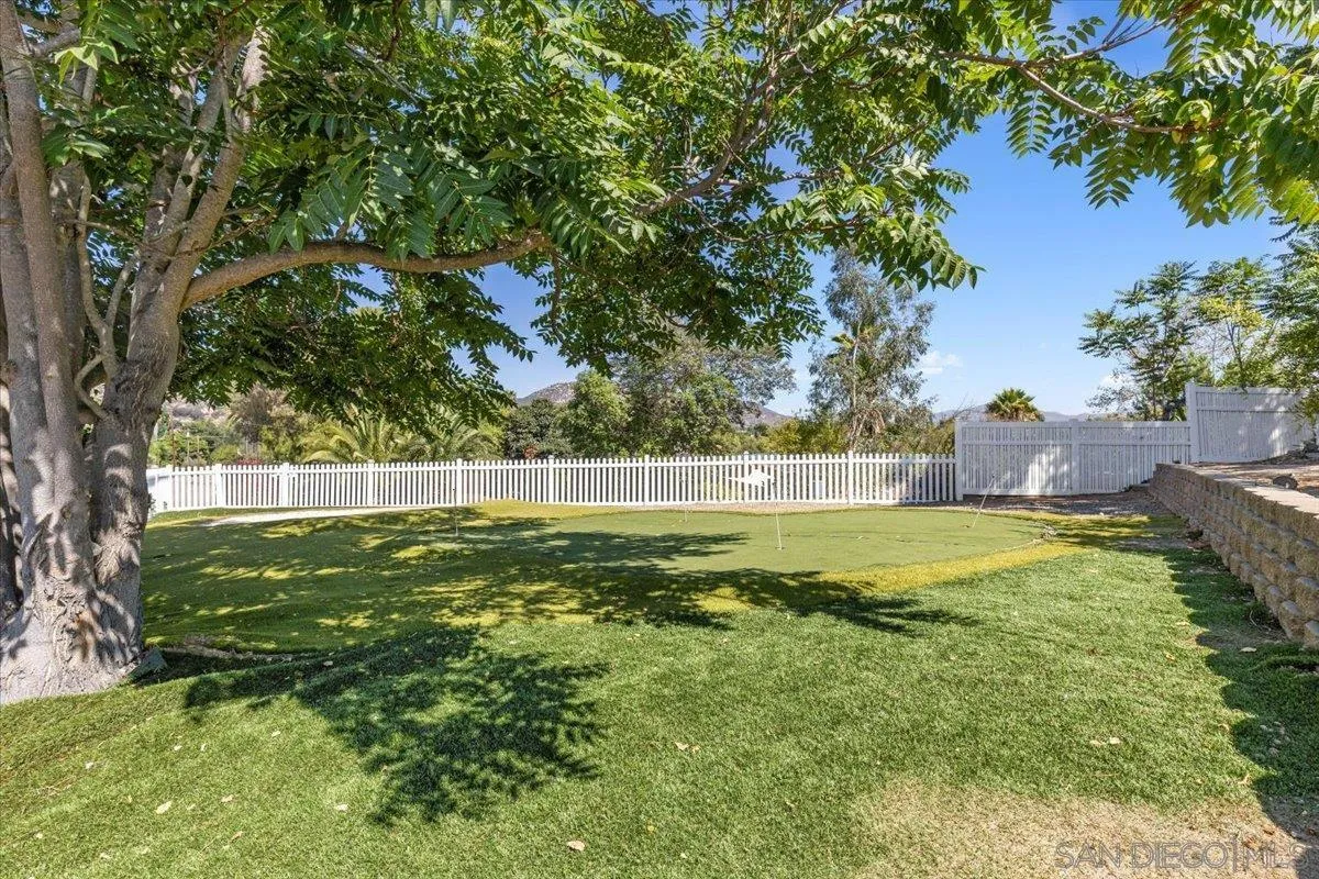 https://cdn.realtyfeed.com/cdn/127/250039426/d20cde75acfd142e3729741b8eff2e2e.webp