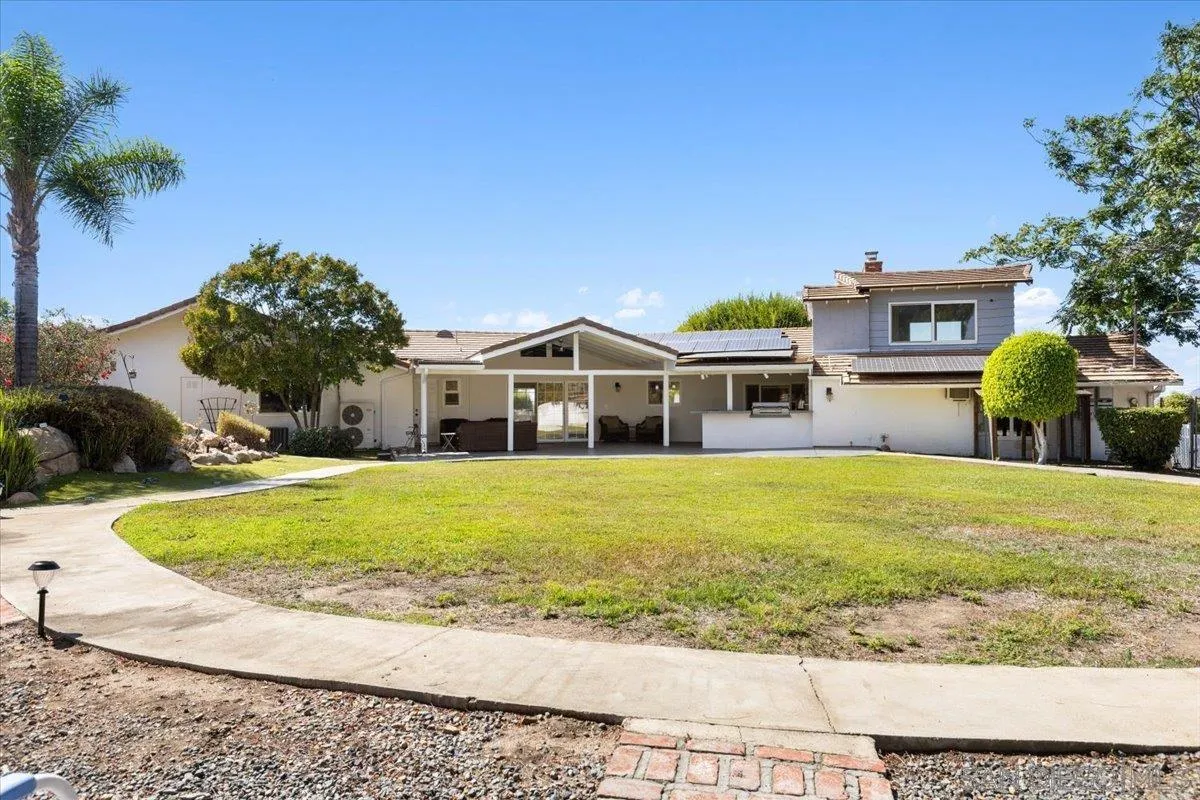 https://cdn.realtyfeed.com/cdn/127/250039426/e7aa83790308607b48c5dba400f2d6e8.webp