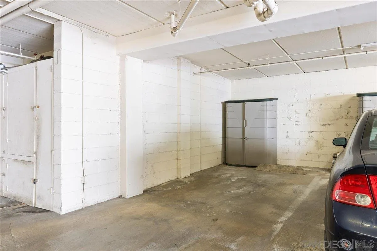 https://cdn.realtyfeed.com/cdn/127/250039427/b95ffc8458e1434b1f8d2330e6842887.webp