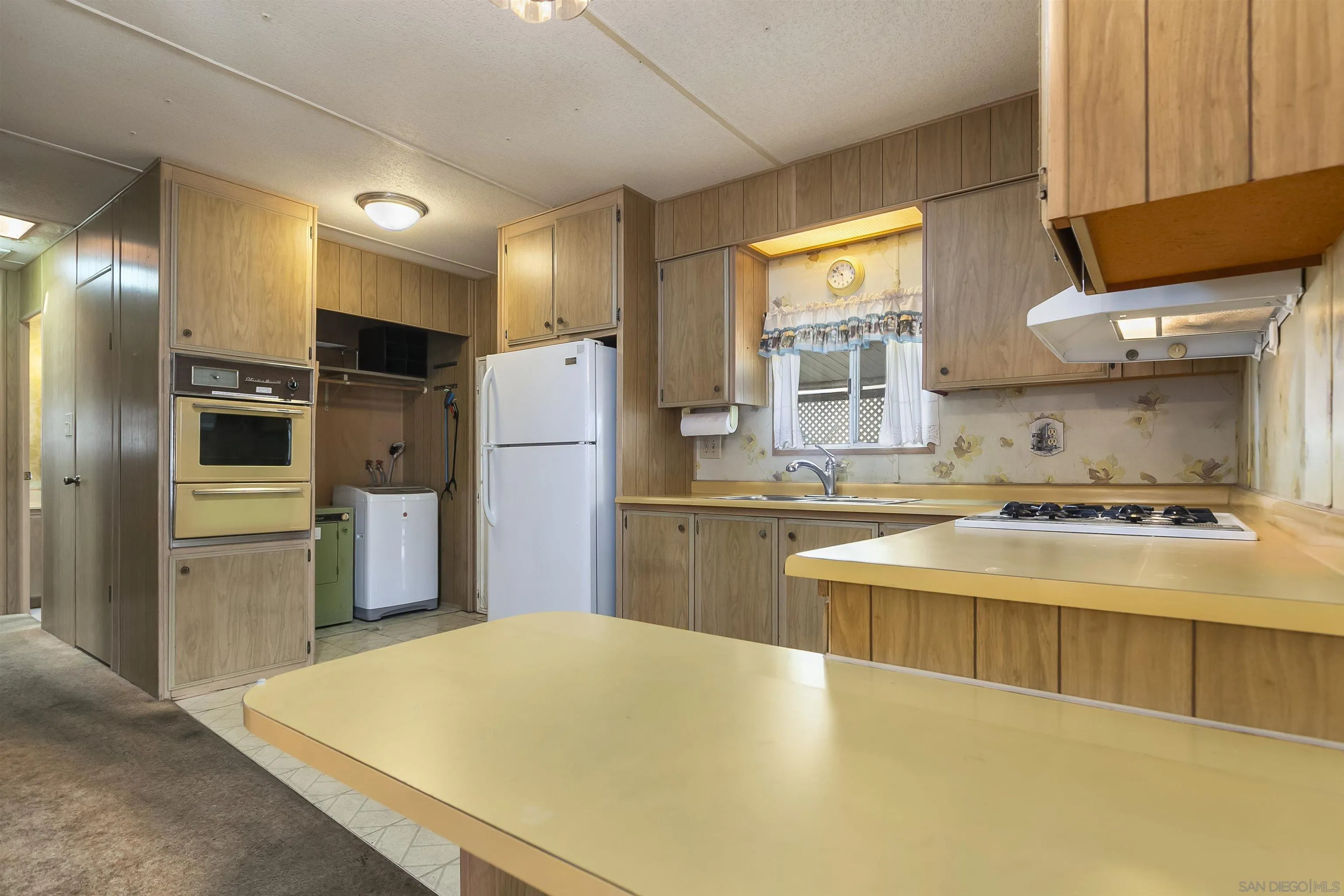https://cdn.realtyfeed.com/cdn/127/250039430/8b6e6b8989793edf5952b3f154f1724c.webp