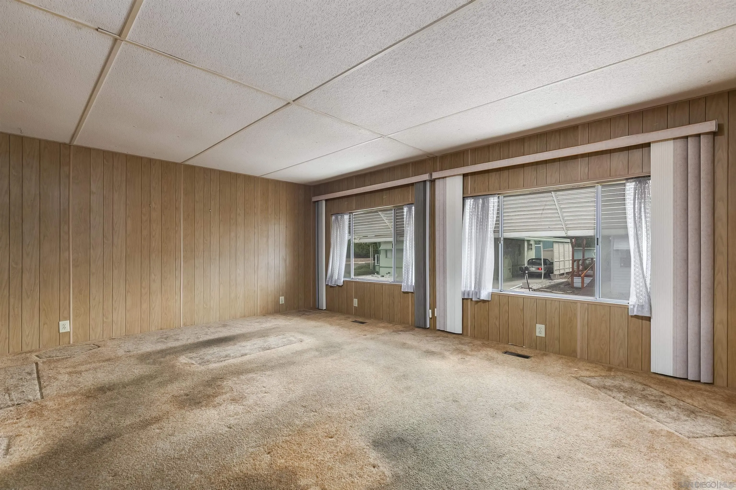 https://cdn.realtyfeed.com/cdn/127/250039430/f2a78d965de23e7989b6634d0961e89b.webp