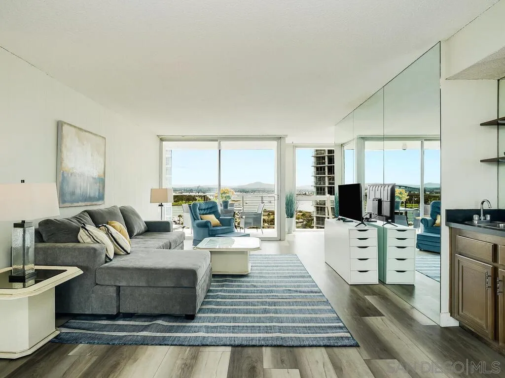 https://cdn.realtyfeed.com/cdn/127/250039443/20a23233b4e3faf4ab23ce7c657b2c5e.webp
