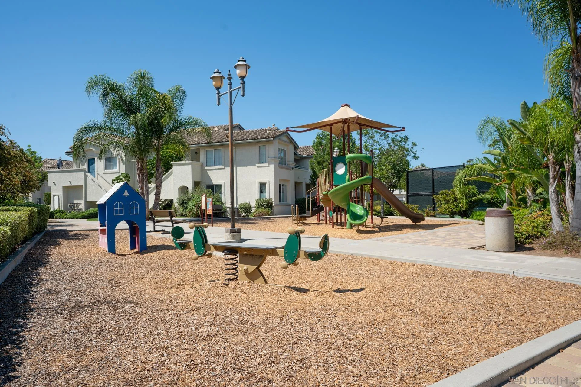 https://cdn.realtyfeed.com/cdn/127/250039445/06250036c66a8c9d67e521889fe2b711.webp