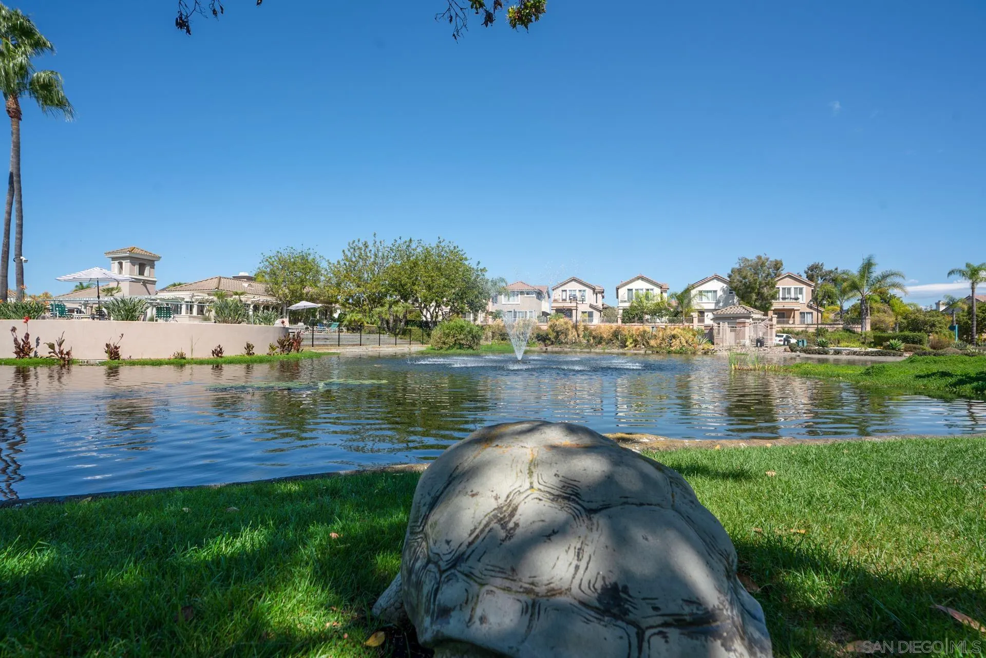 https://cdn.realtyfeed.com/cdn/127/250039445/38a47da79ce76eb59dc9f6deff05a678.webp