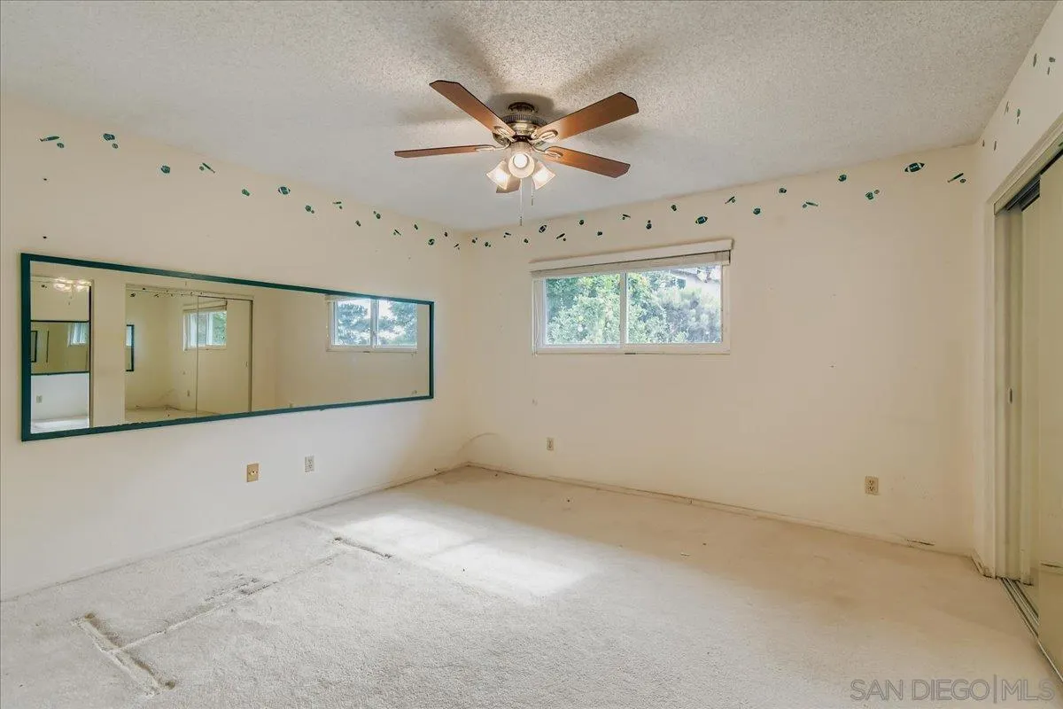 https://cdn.realtyfeed.com/cdn/127/250039447/075c44ad0d3d6bf3759914049dba8221.webp