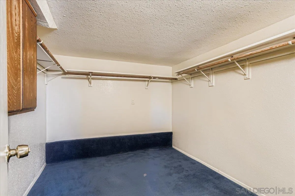 https://cdn.realtyfeed.com/cdn/127/250039447/3f31cc4388526c54f6f0f82d63f4d68d.webp