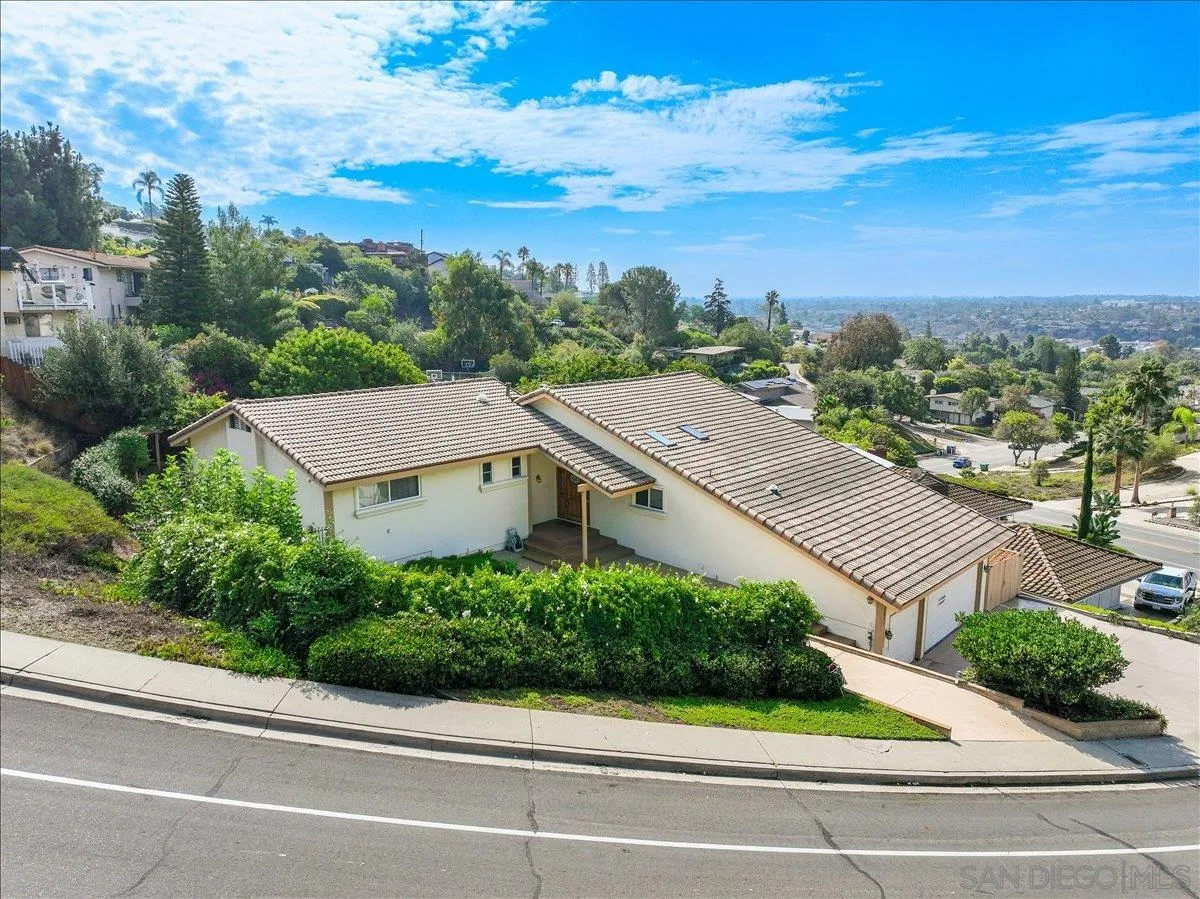 https://cdn.realtyfeed.com/cdn/127/250039447/67a1e68ca7c46b96d715a19798a61148.webp