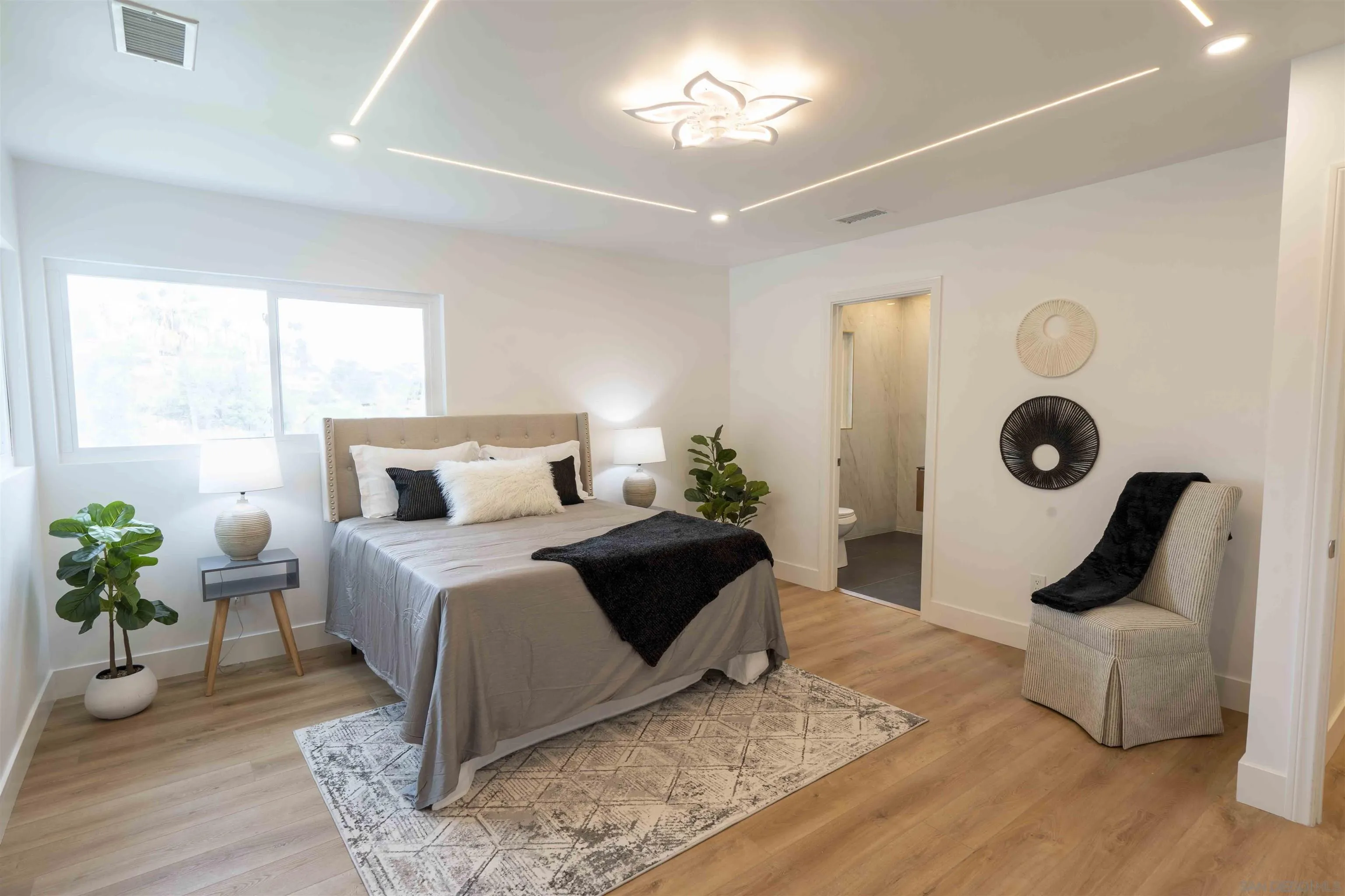 https://cdn.realtyfeed.com/cdn/127/250039460/8a4eb89f01d3e0afc43e5635b6e7d76a.webp