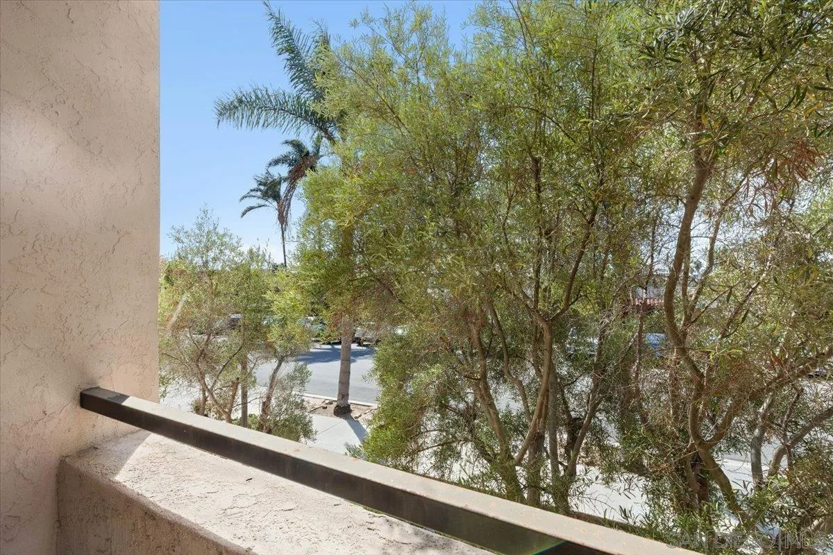 https://cdn.realtyfeed.com/cdn/127/250039466/a099d73d0e4254ac70b7bd8c6e1cbceb.webp