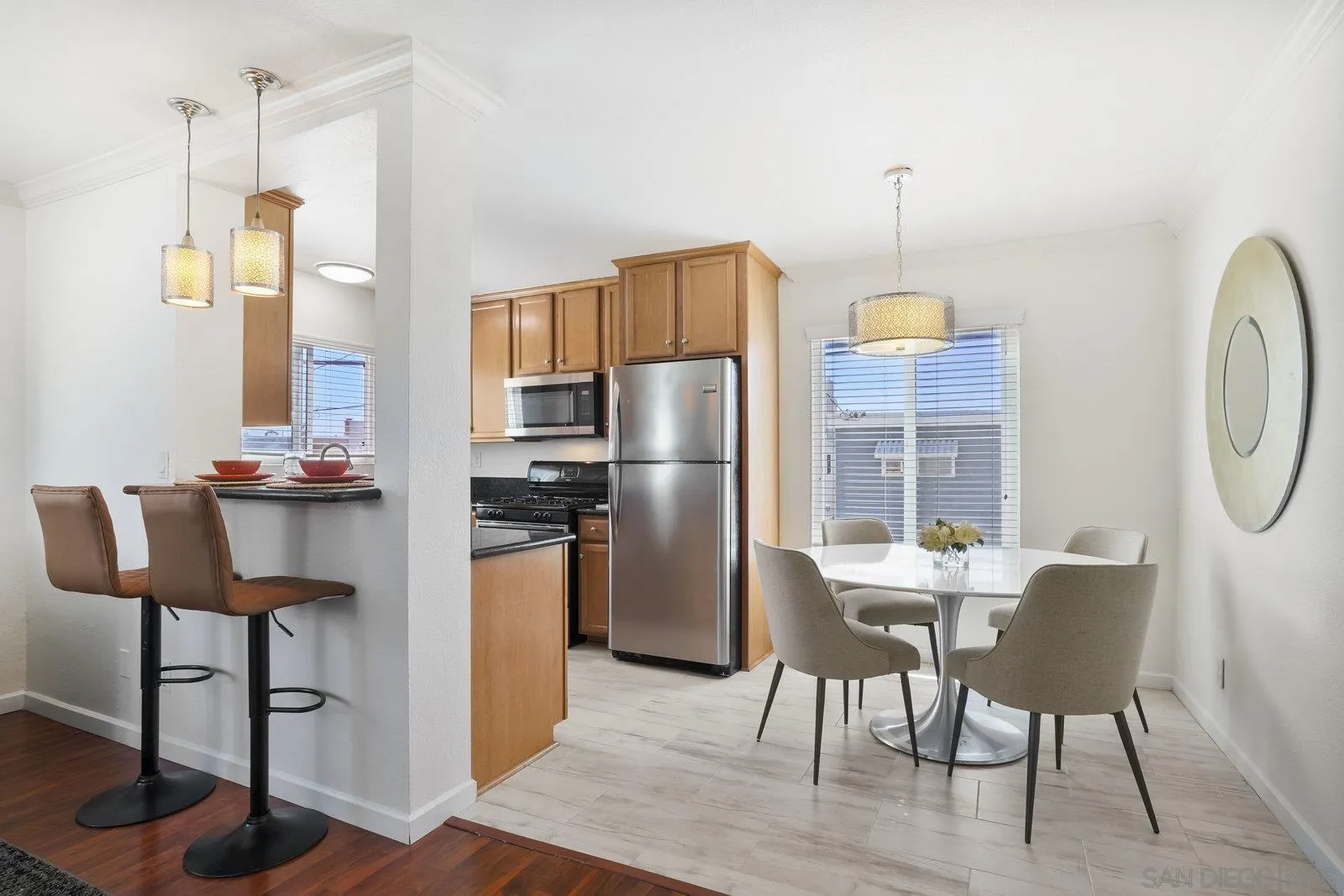 https://cdn.realtyfeed.com/cdn/127/250039480/461753e924e5b40a267065b9e4dd57f8.webp