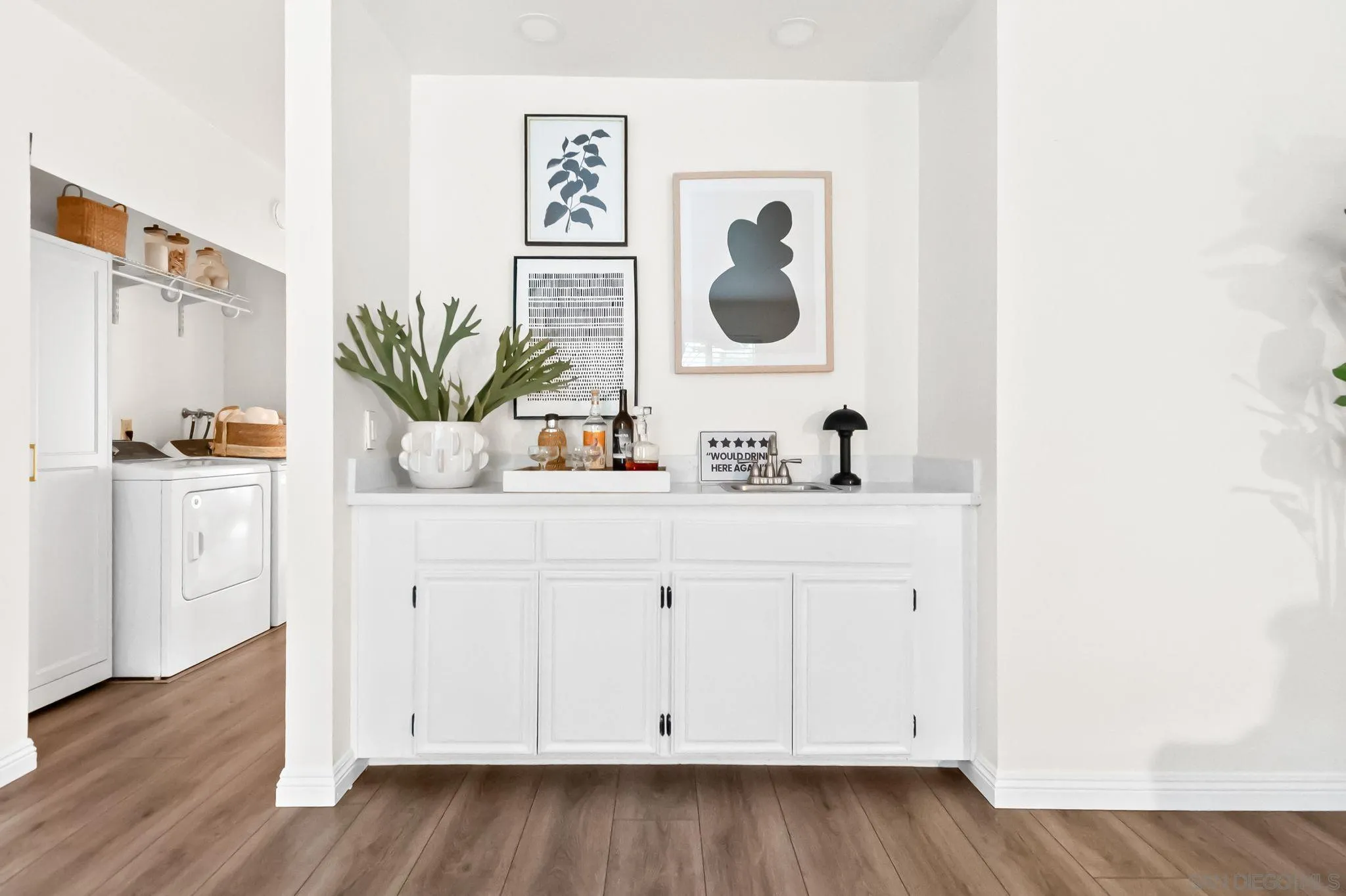 https://cdn.realtyfeed.com/cdn/127/250039482/64c57a09a91840baa1f4e6986b95330b.webp