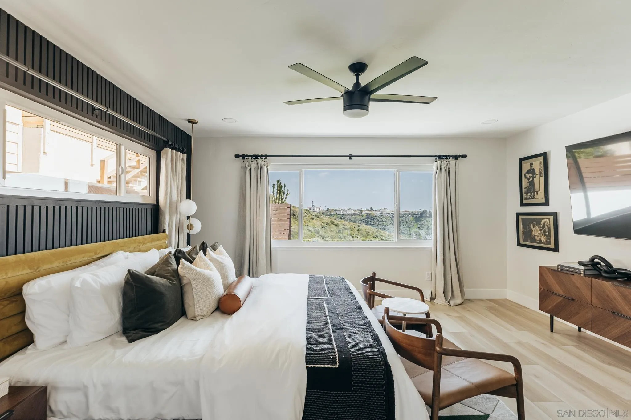 https://cdn.realtyfeed.com/cdn/127/250039483/e56cb9d054f625f9b7d0cc7dd2681a37.webp