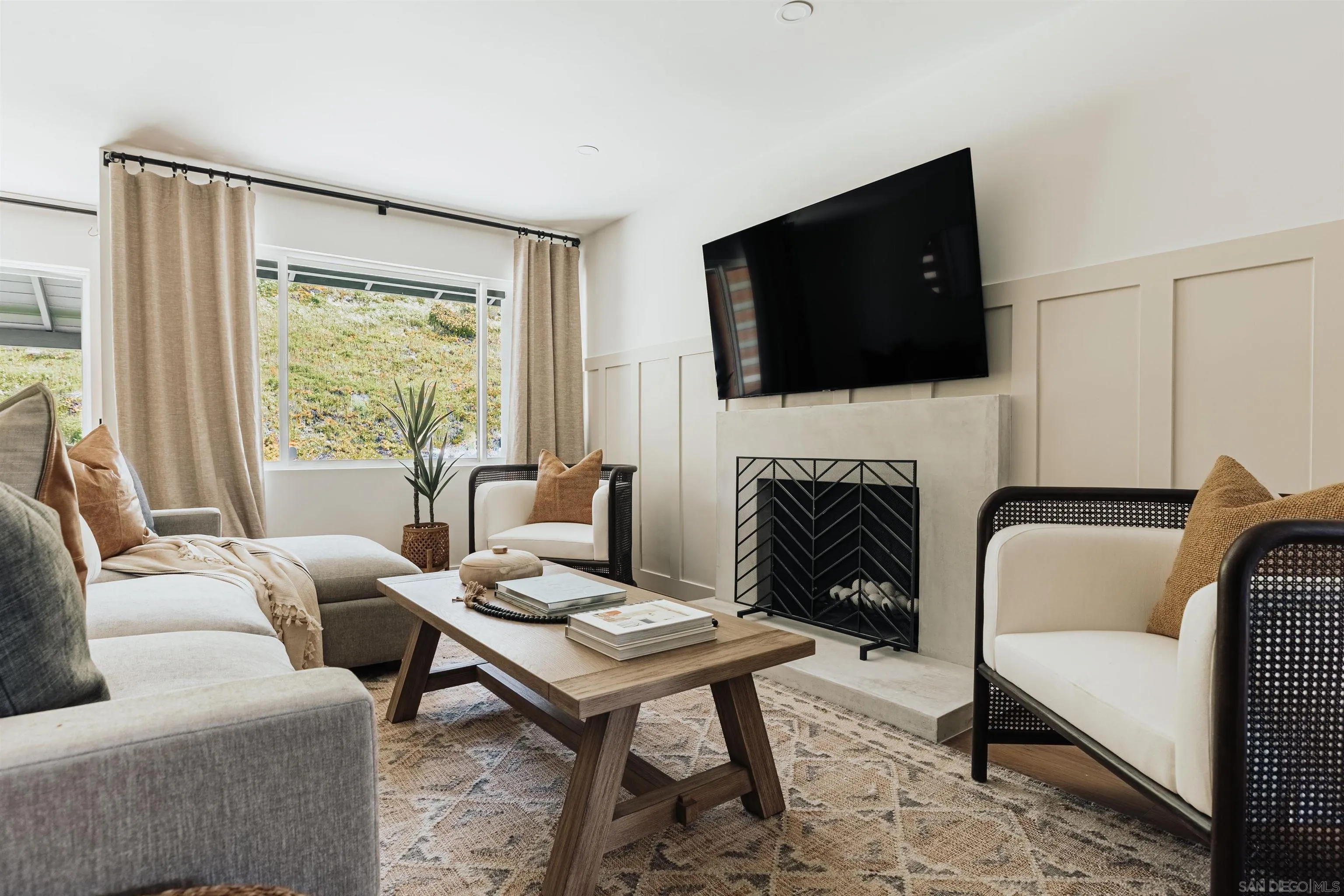 https://cdn.realtyfeed.com/cdn/127/250039488/d3e509d61917be57d34229ef9cce2f59.webp