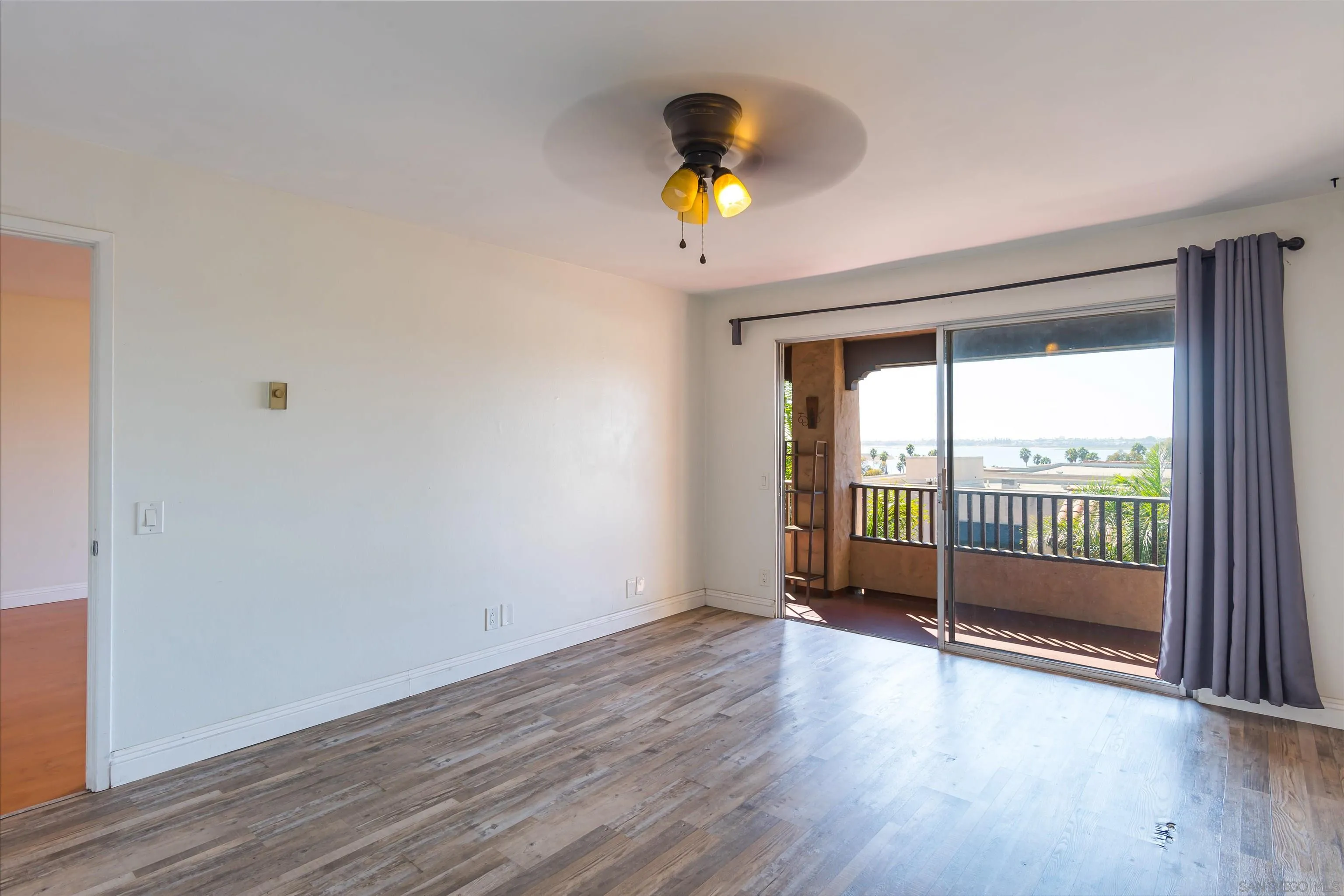 https://cdn.realtyfeed.com/cdn/127/250039489/16f6e4994ea7cadf2d54c5daa00a0247.webp