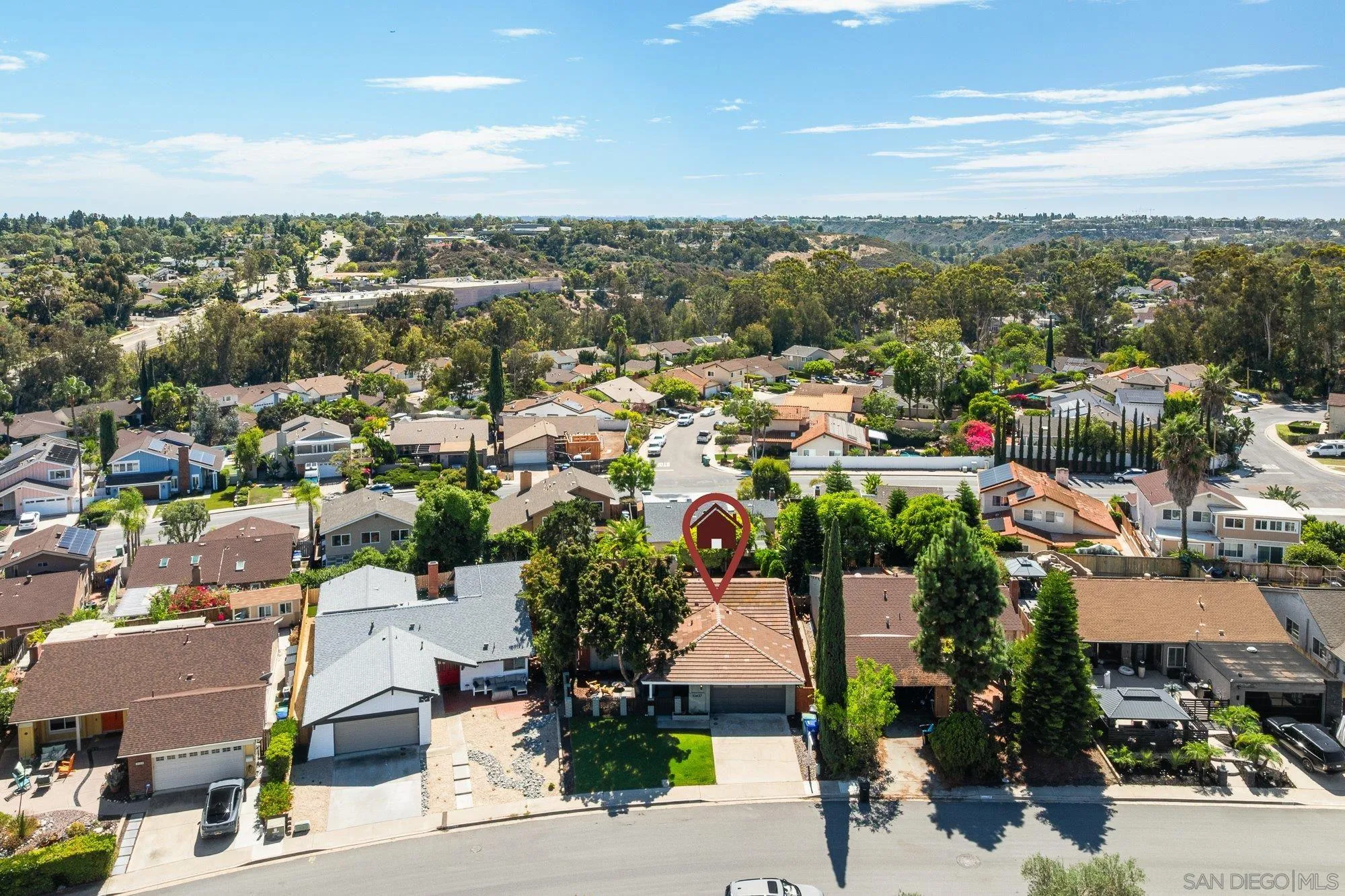 https://cdn.realtyfeed.com/cdn/127/250039492/012bd183e3a51f8f93fbe5da81cf9853.webp