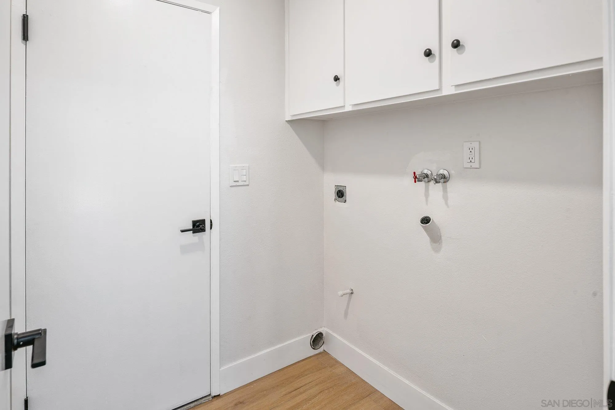 https://cdn.realtyfeed.com/cdn/127/250039492/b15b96e9f085e9cdb04c8ad05e98de9d.webp