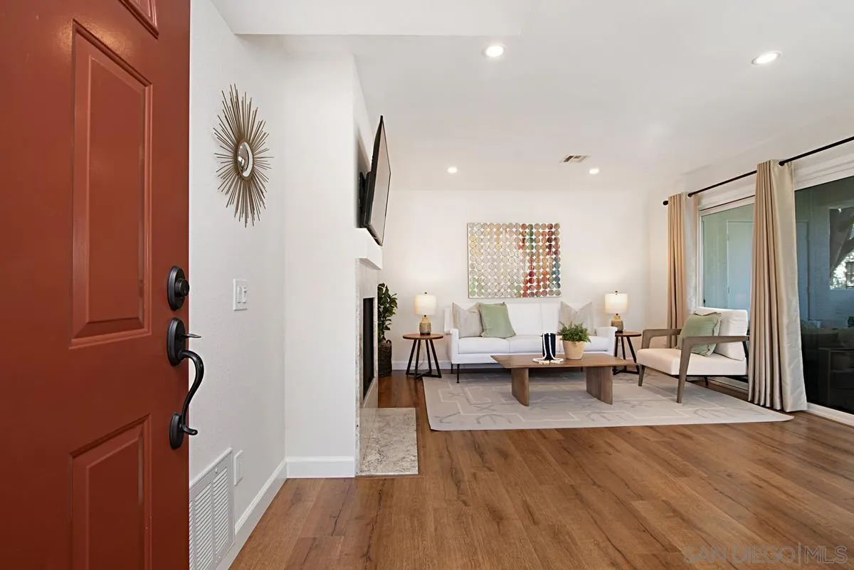 https://cdn.realtyfeed.com/cdn/127/250039515/1792eabd5d0e69d786a67380f20b488c.webp