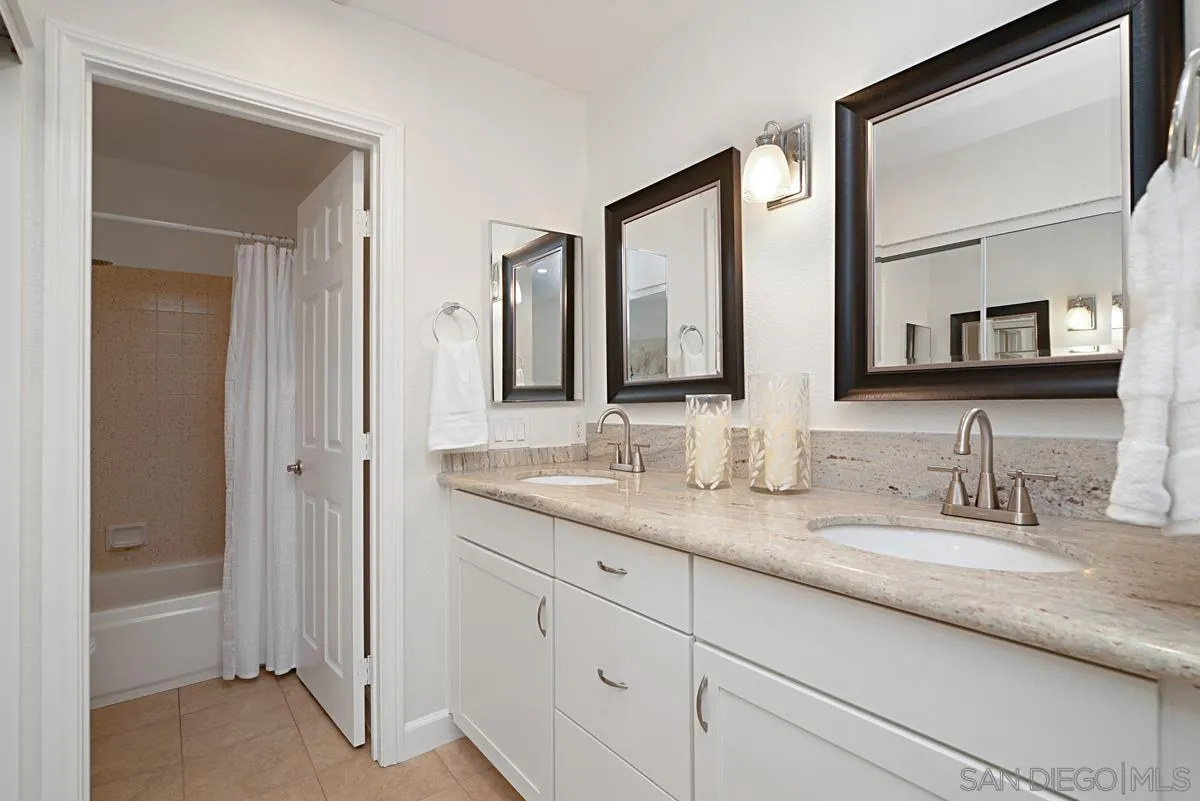 https://cdn.realtyfeed.com/cdn/127/250039515/bde7f8d336446c6e1f84124697d8ffb4.webp