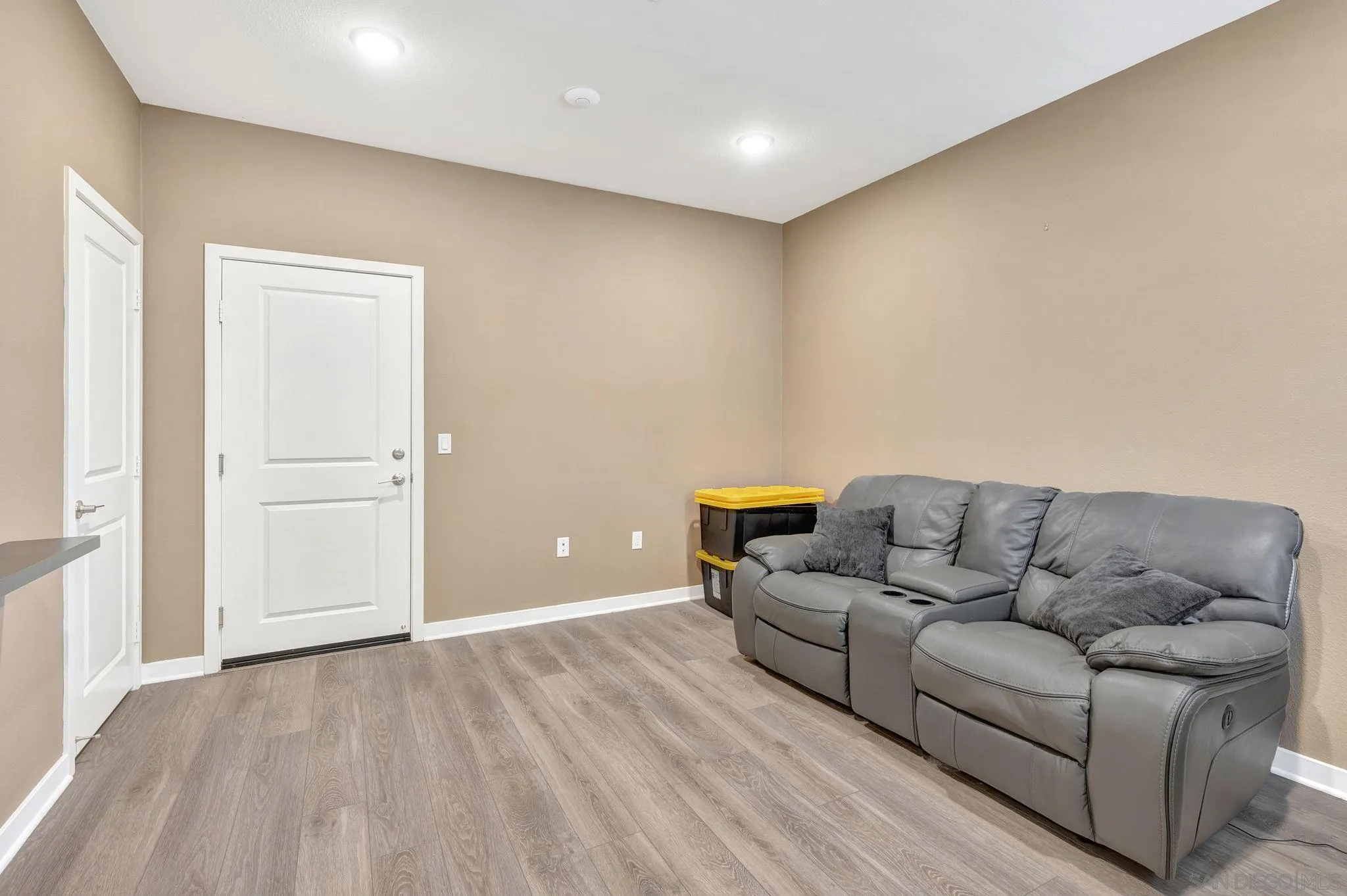 Photo #5: 250039516 Listing 