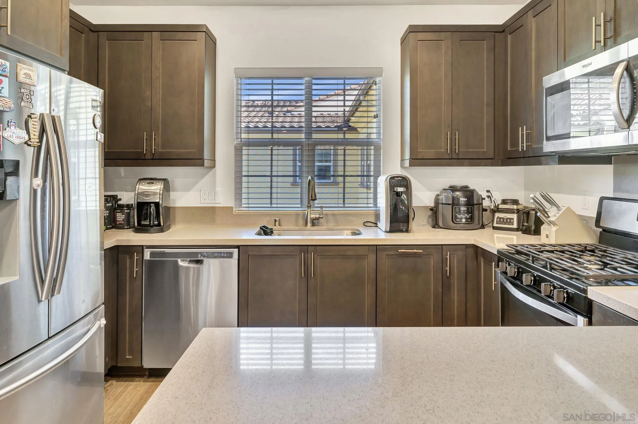 Photo #13: 250039516 Listing: Photo #13