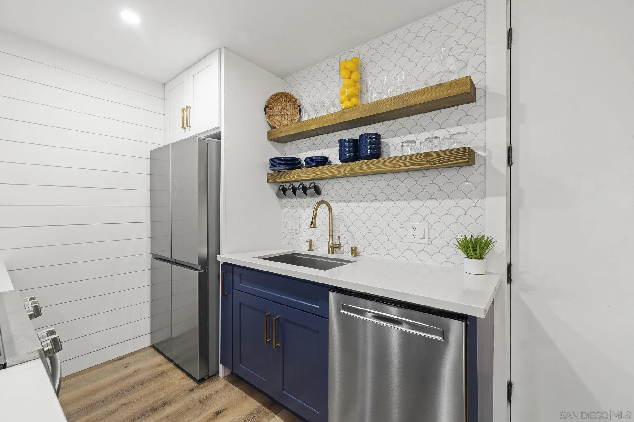 https://cdn.realtyfeed.com/cdn/127/250039527/05e664fbca4f23d05da5a768d3811e51.webp