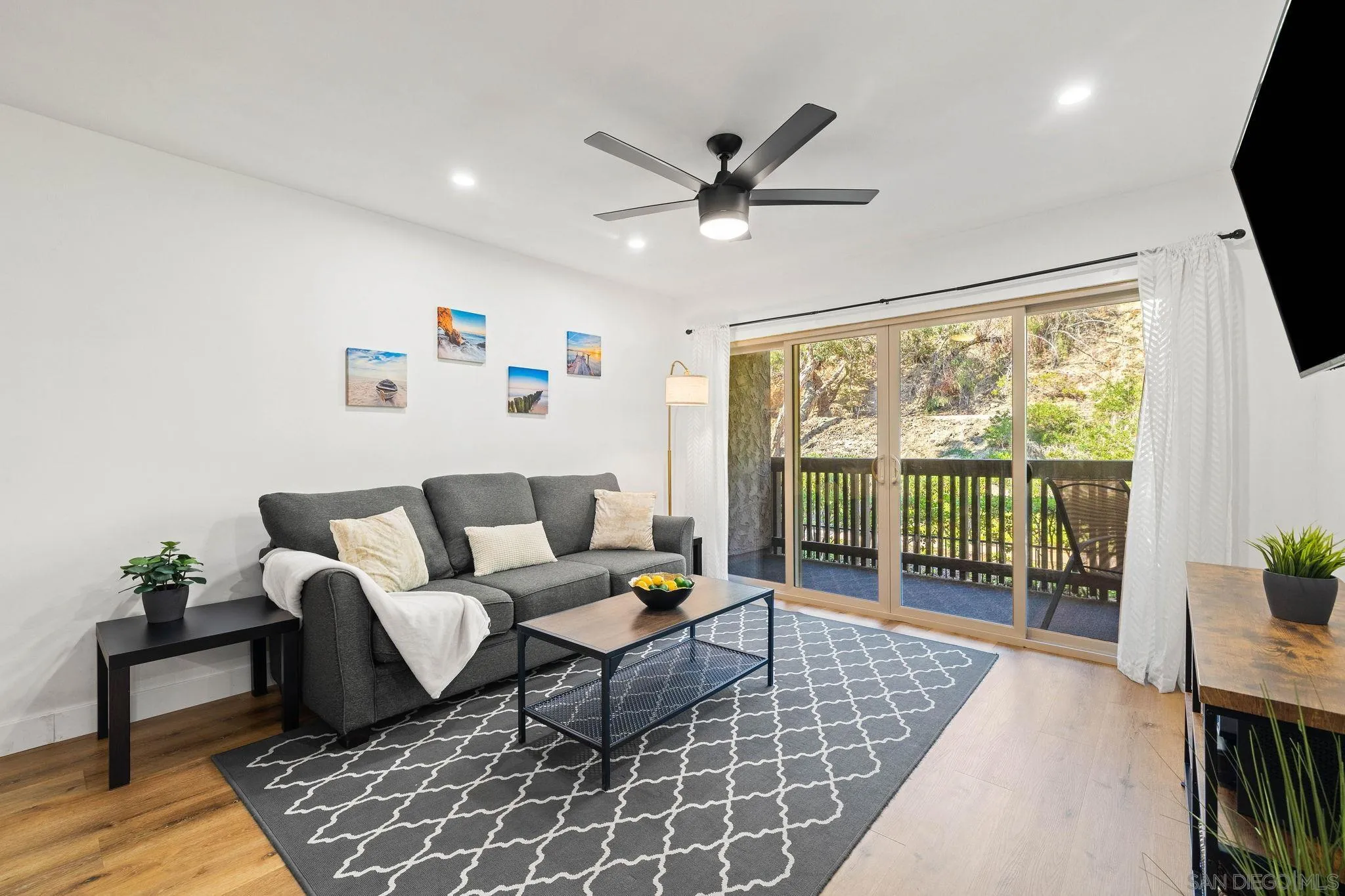 https://cdn.realtyfeed.com/cdn/127/250039527/9bd39c955f53a7d4ccc6390fbed46196.webp