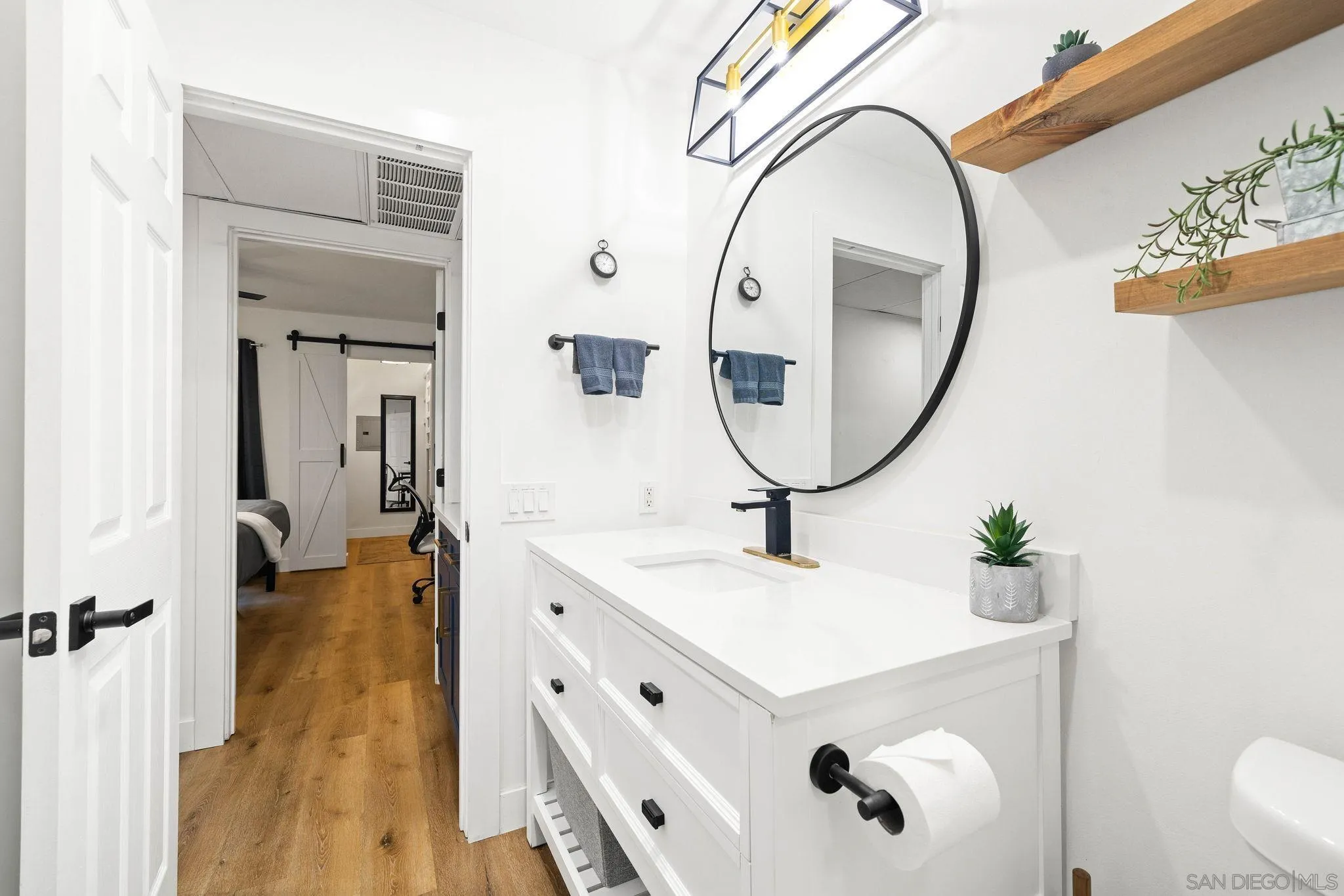 https://cdn.realtyfeed.com/cdn/127/250039527/b9f31cd02a58fafcabafaddf82a99c49.webp