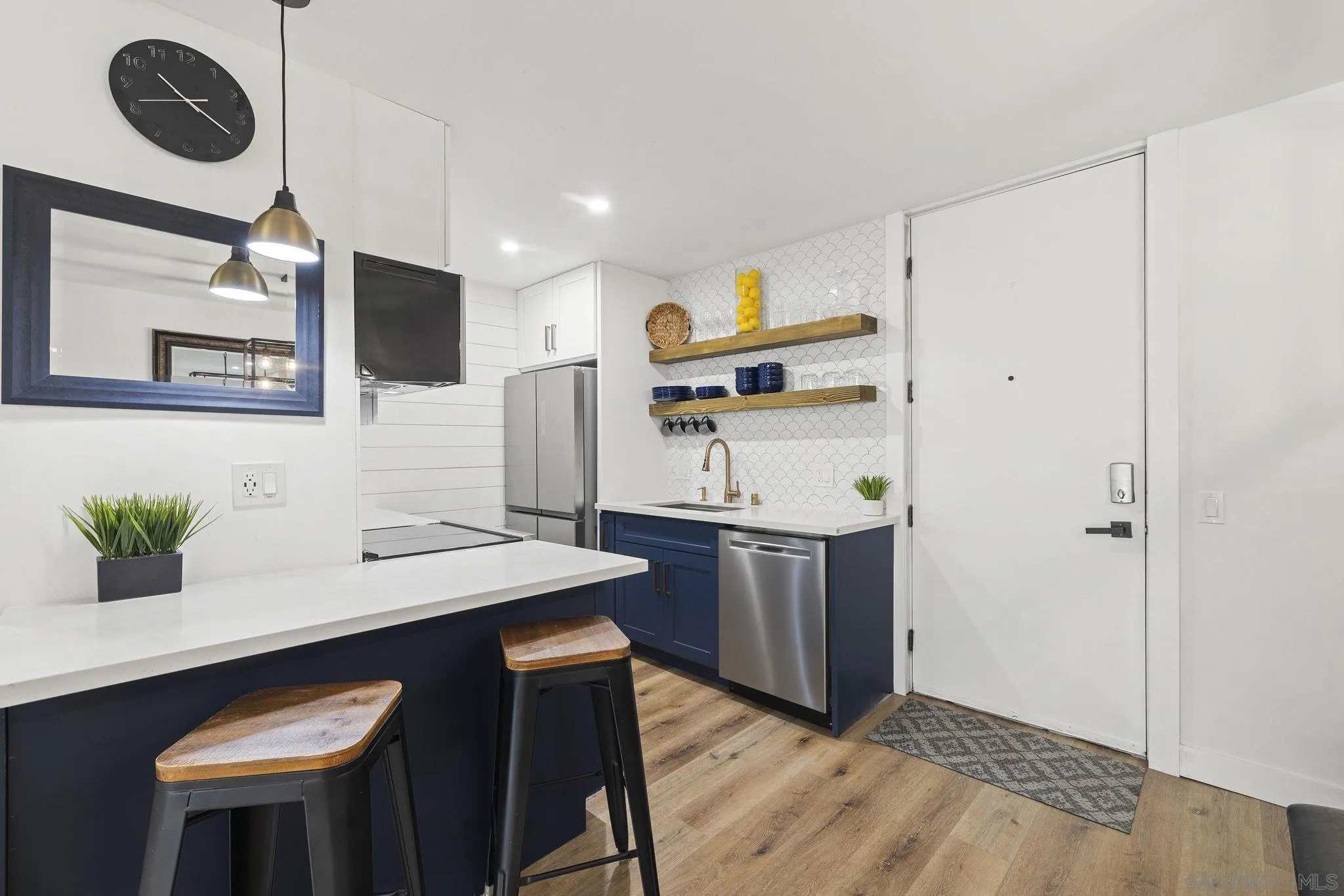 https://cdn.realtyfeed.com/cdn/127/250039527/c88cd457c2ad7022c27b9ff0f20f4d6e.webp