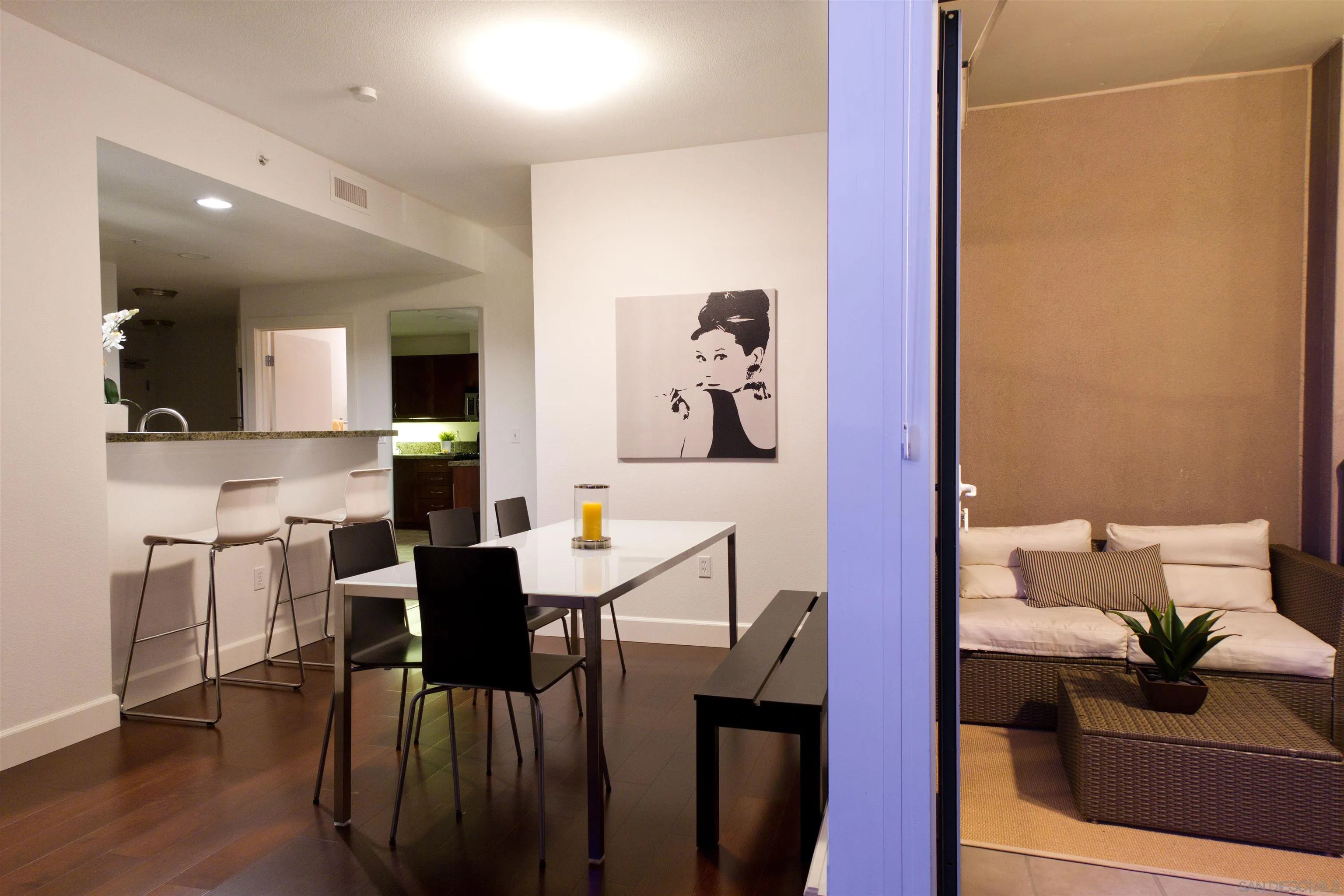 https://cdn.realtyfeed.com/cdn/127/250039532/65f00f61117a2b2e24ad7e982a4fb6c8.webp