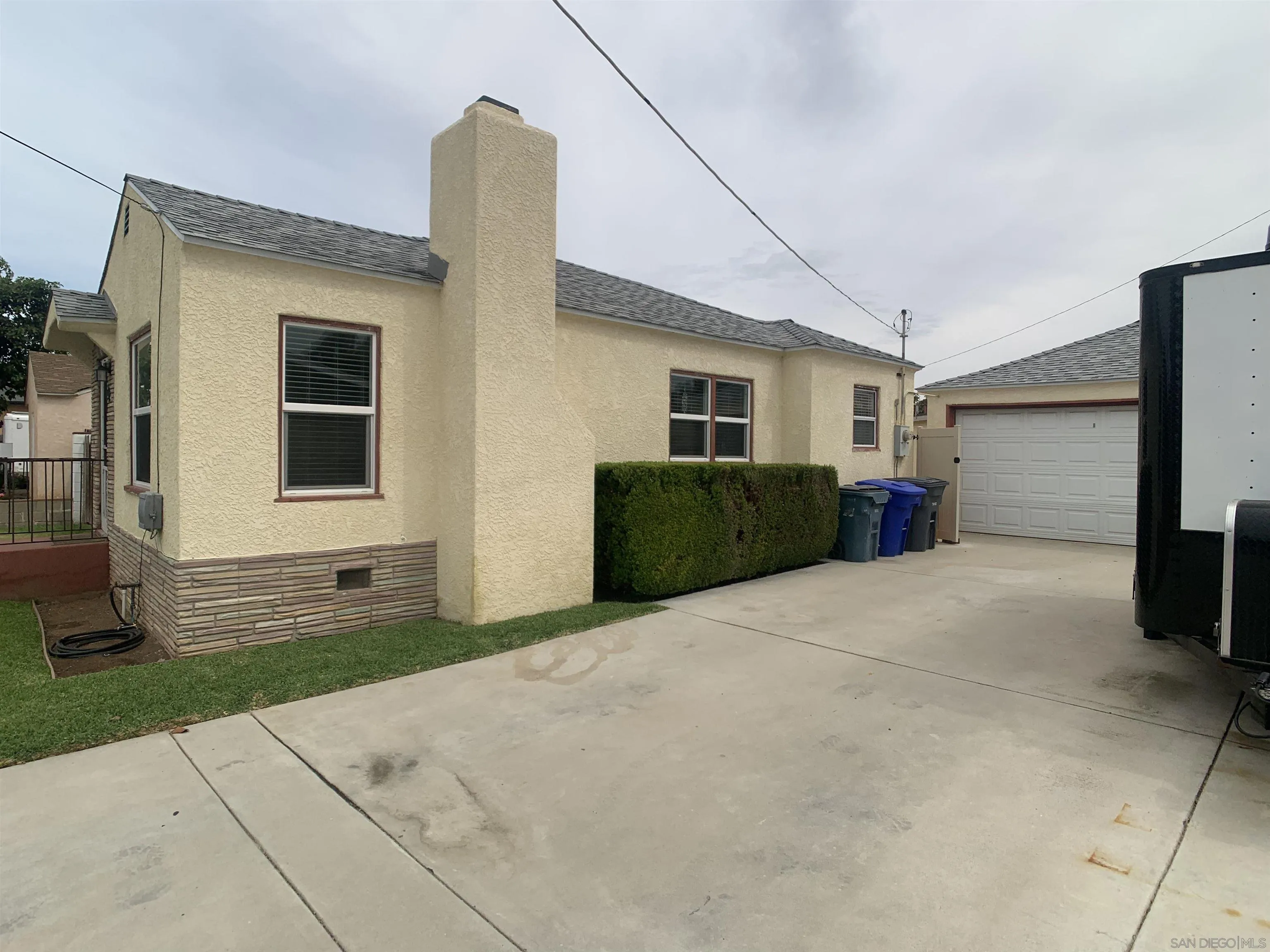 https://cdn.realtyfeed.com/cdn/127/250039551/3c6b62c2f33f21d258da6060f659e83f.webp