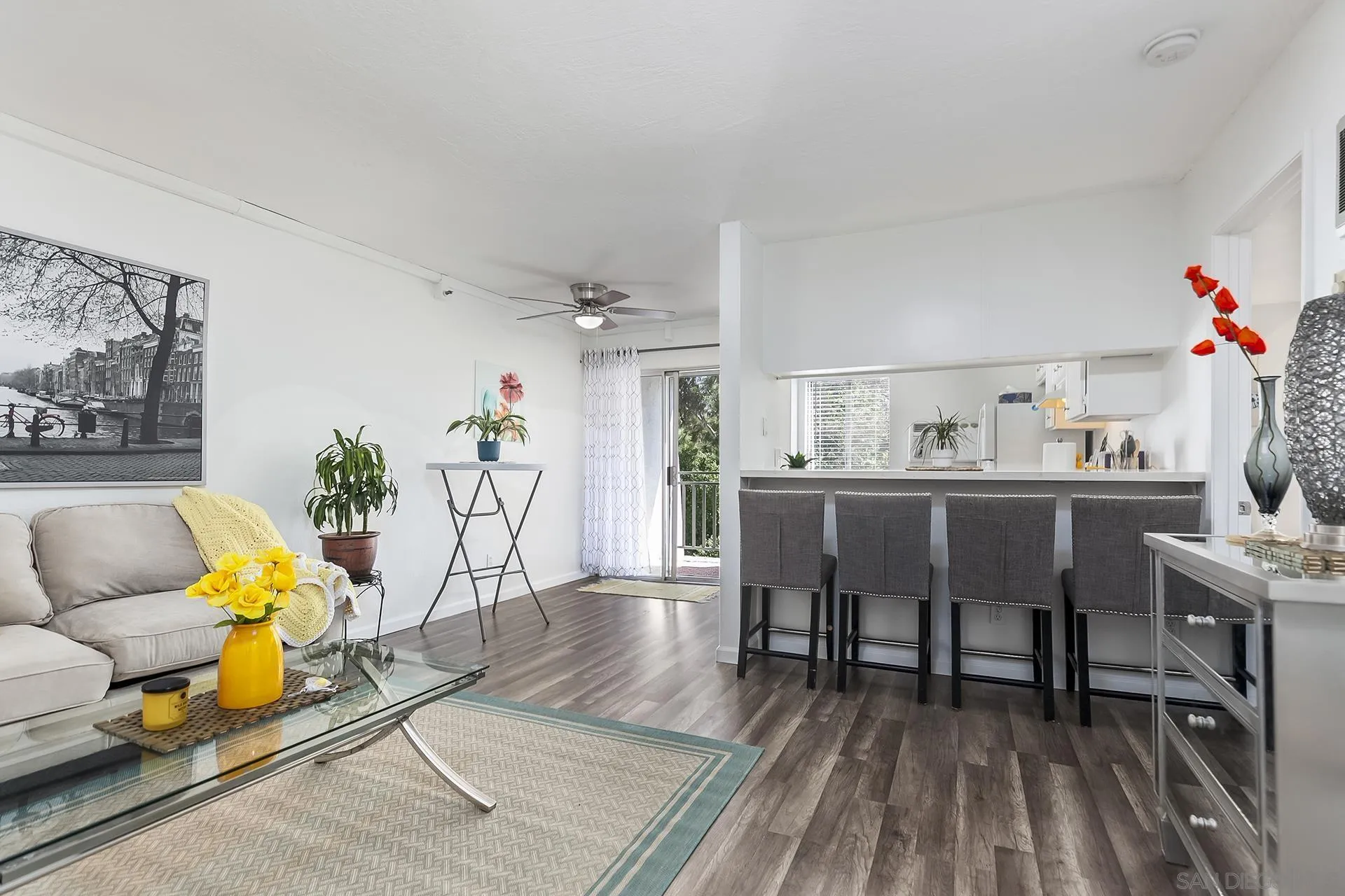 https://cdn.realtyfeed.com/cdn/127/250039555/b1a7df745197400bd9d364fbb514d801.webp