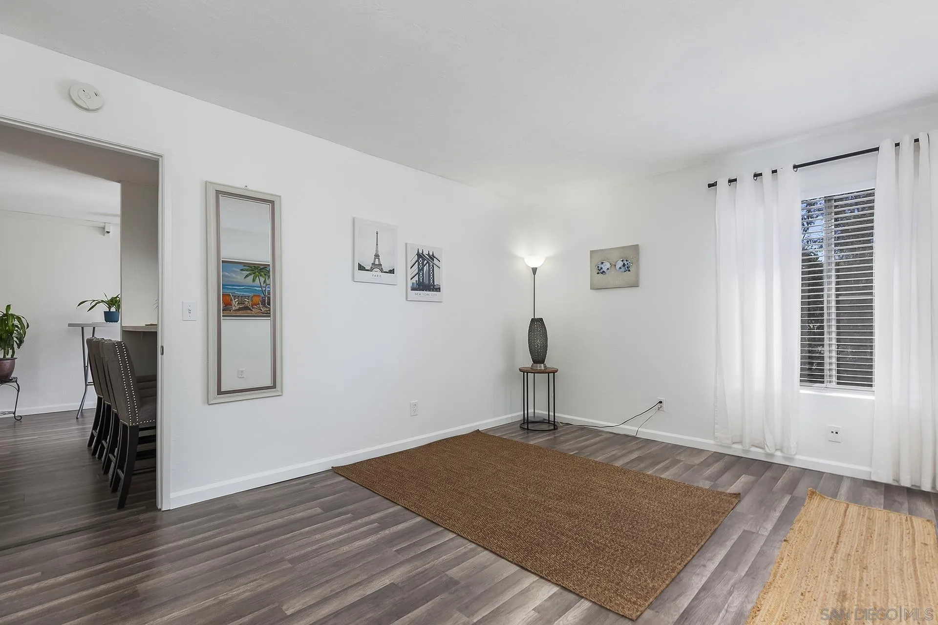 https://cdn.realtyfeed.com/cdn/127/250039555/cade3fe9c0b62b8b206870ec90e30836.webp