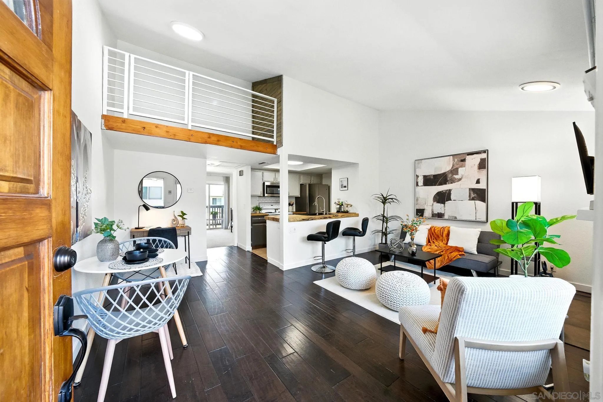 https://cdn.realtyfeed.com/cdn/127/250039556/57aa35e610cf46a4b068a0dbc95f5023.webp