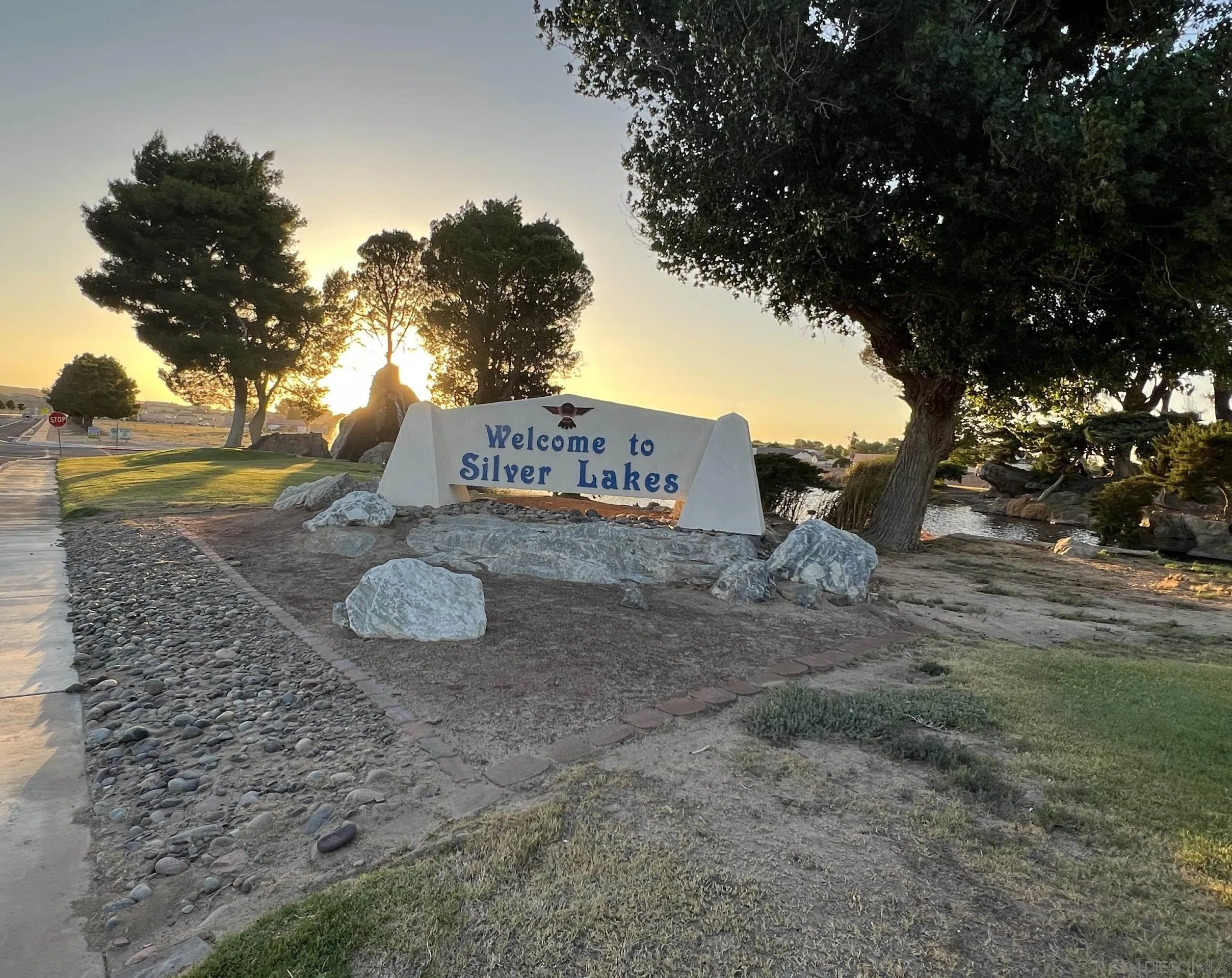 27539 Silver Lakes Parkway, Helendale, CA 92342 - Photo 5 of 31, Helendale, CA