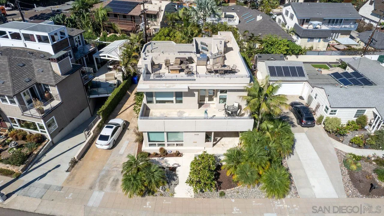 https://cdn.realtyfeed.com/cdn/127/250039575/a2b19a37bb11e8a5afad587409e06939.webp