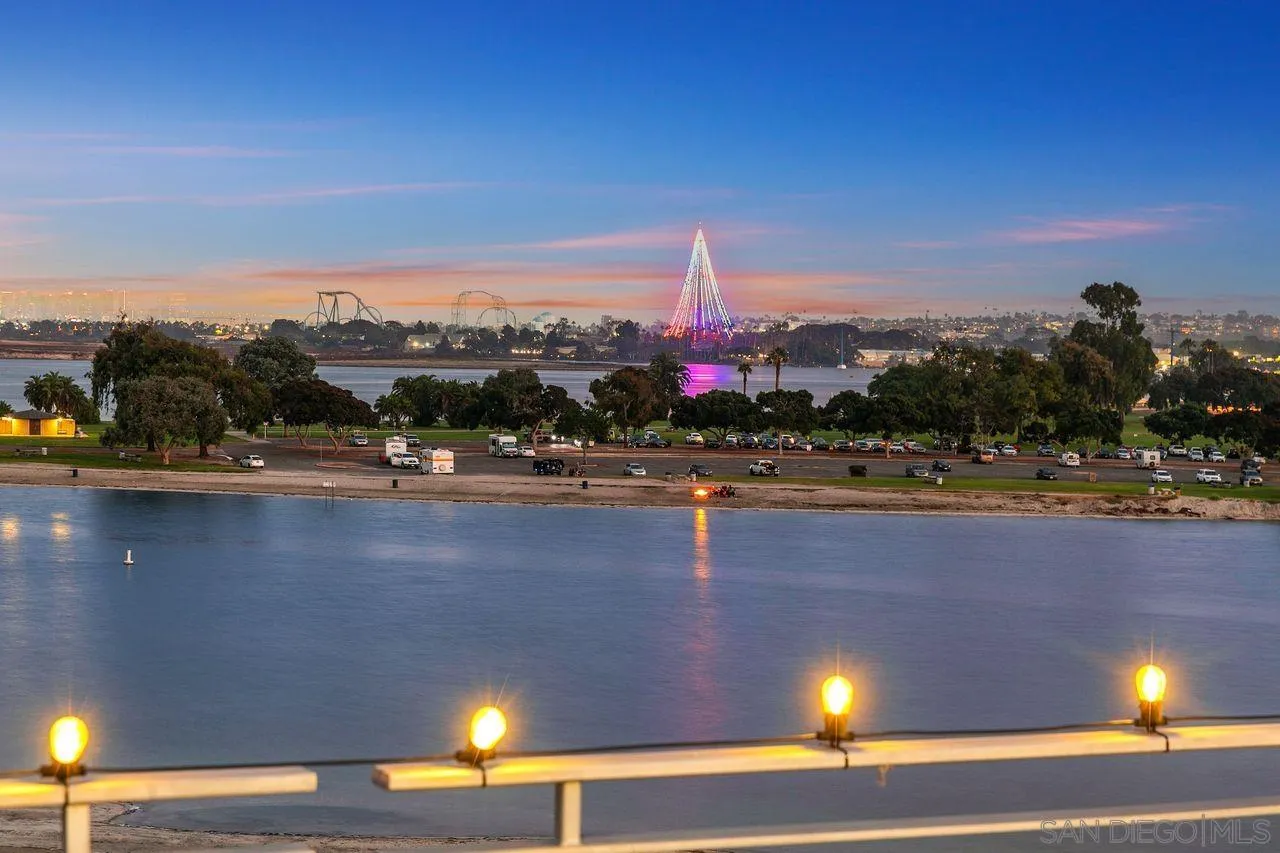https://cdn.realtyfeed.com/cdn/127/250039575/cd4e0fc7ffe3de79f78d6f4e5305c3a6.webp