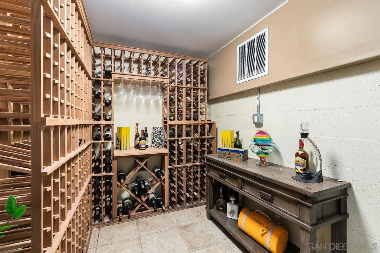 https://cdn.realtyfeed.com/cdn/127/250039575/e8e161ef8155f1b9e17b687e09fd6448.webp