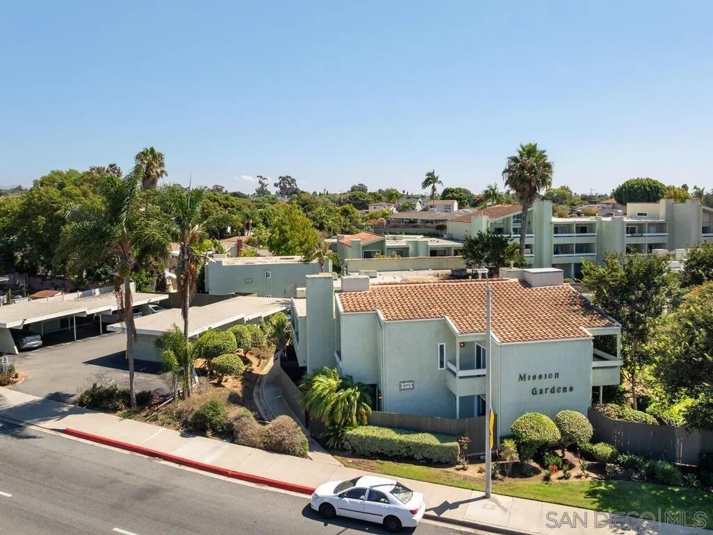 Photo #33: 250039579 Listing: Photo #33
