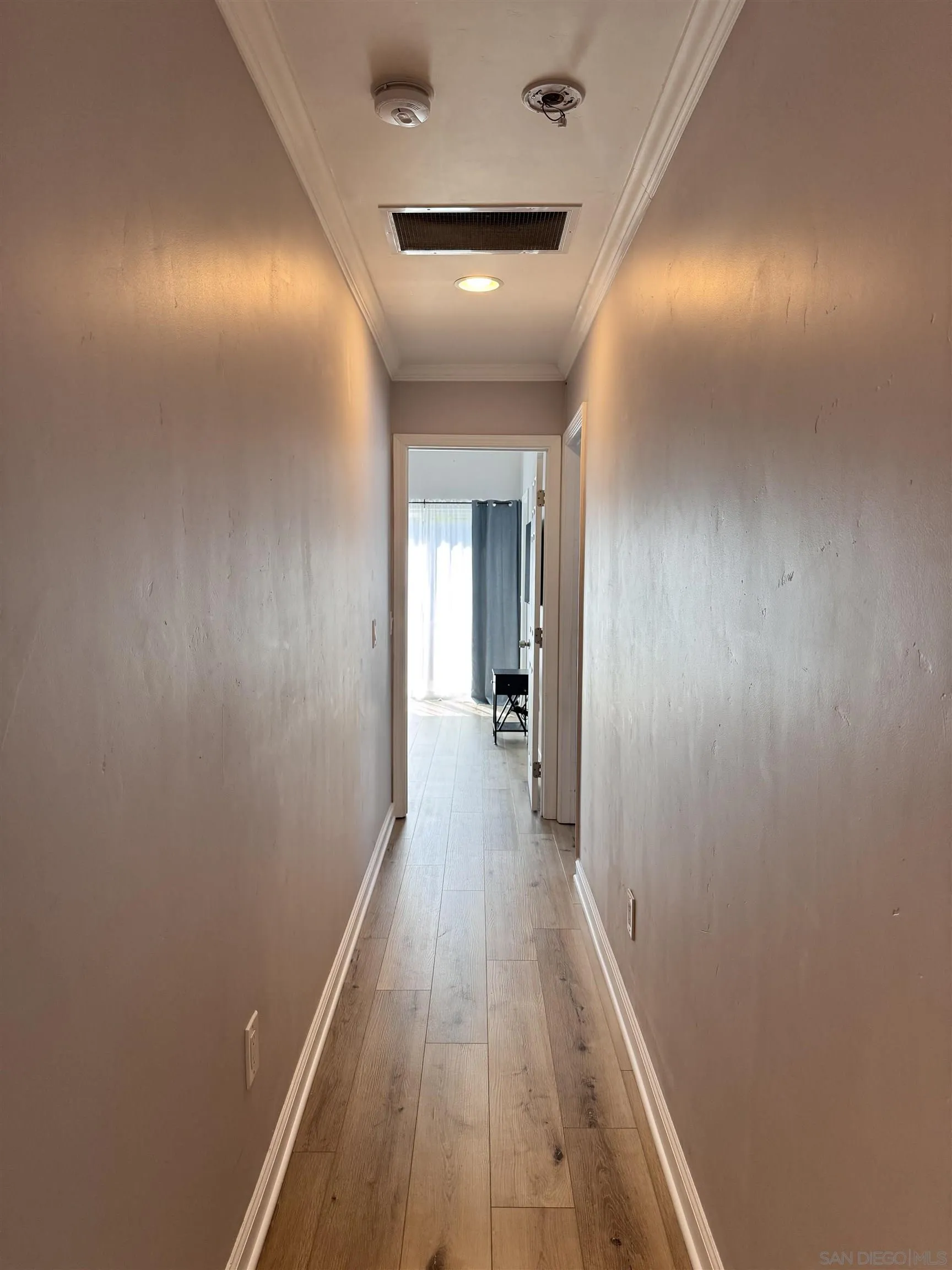 https://cdn.realtyfeed.com/cdn/127/250039586/dac5a1ec755edc34f18dff33b7fc543b.webp