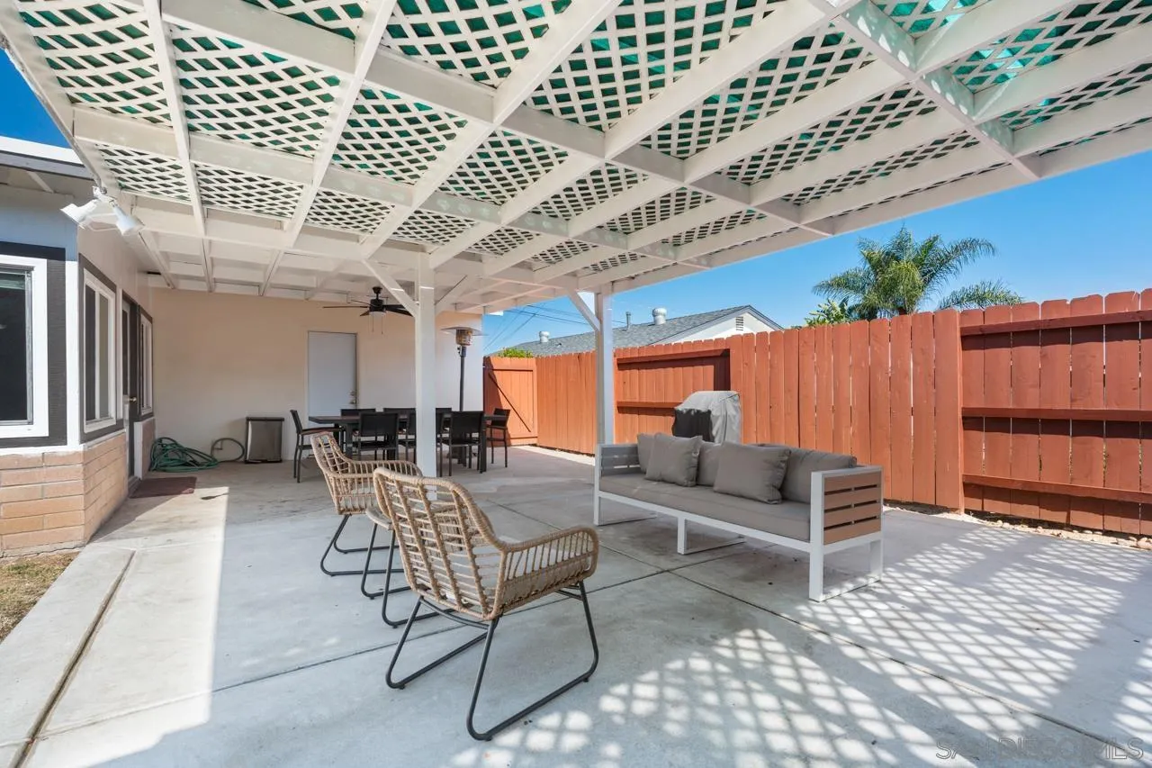 https://cdn.realtyfeed.com/cdn/127/250039591/151c57baffd243088a542c10cbdf9120.webp