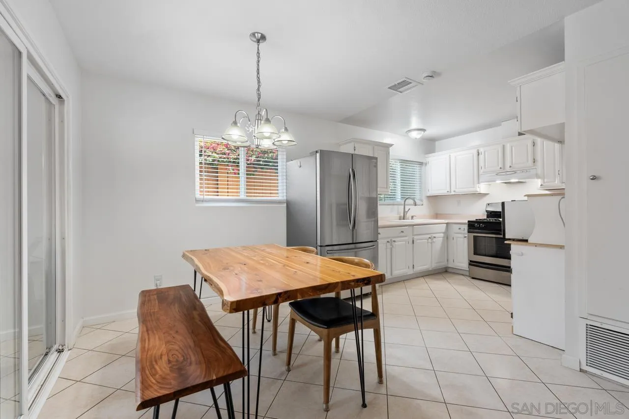 https://cdn.realtyfeed.com/cdn/127/250039591/15428682e056ed56e83b9fb3552ae64b.webp