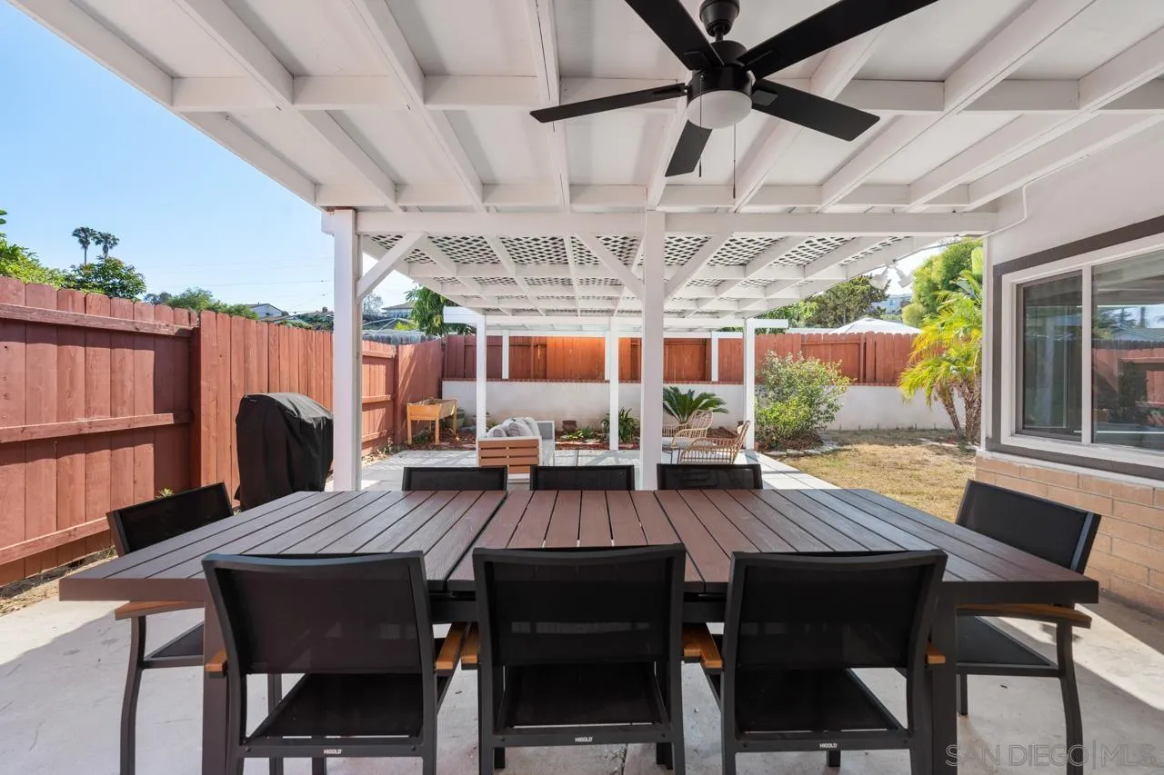 https://cdn.realtyfeed.com/cdn/127/250039591/370c85098e9f7789c840e20ed1bfb9ca.webp