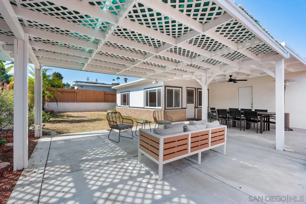 https://cdn.realtyfeed.com/cdn/127/250039591/7b752b372acd06547e12c39590244da8.webp